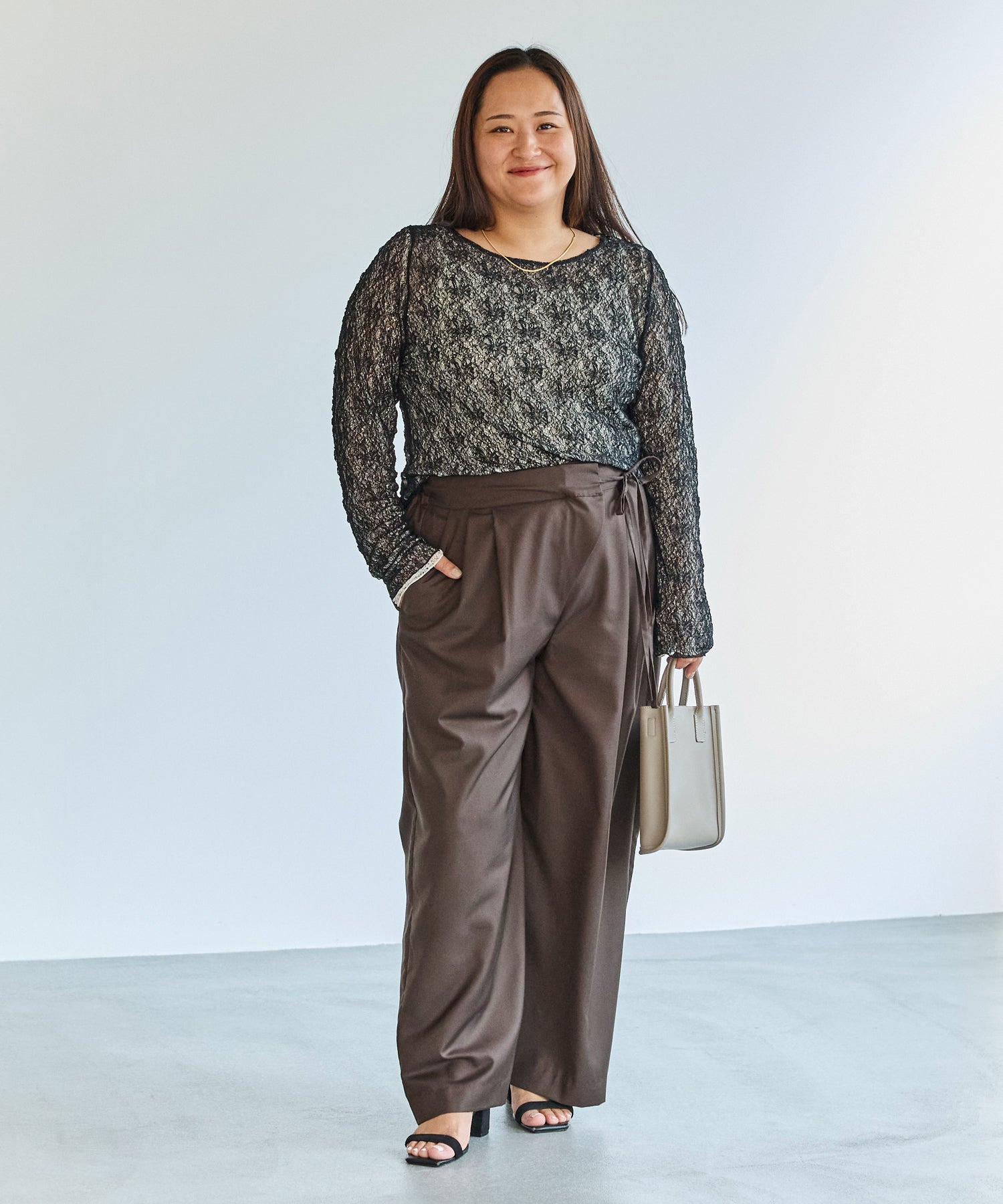 ブラック　model:161cm 着用サイズ:3L