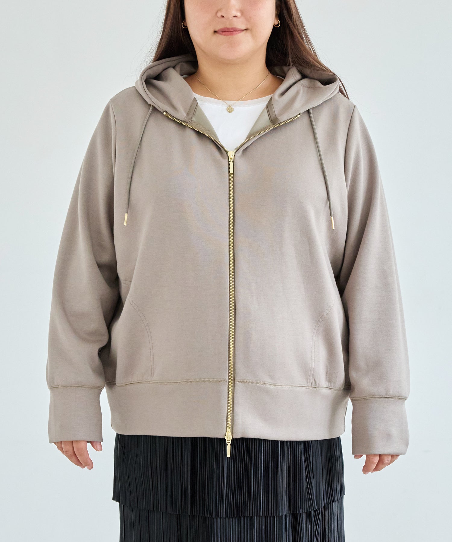 フロント　model:161cm 着用サイズ:3L