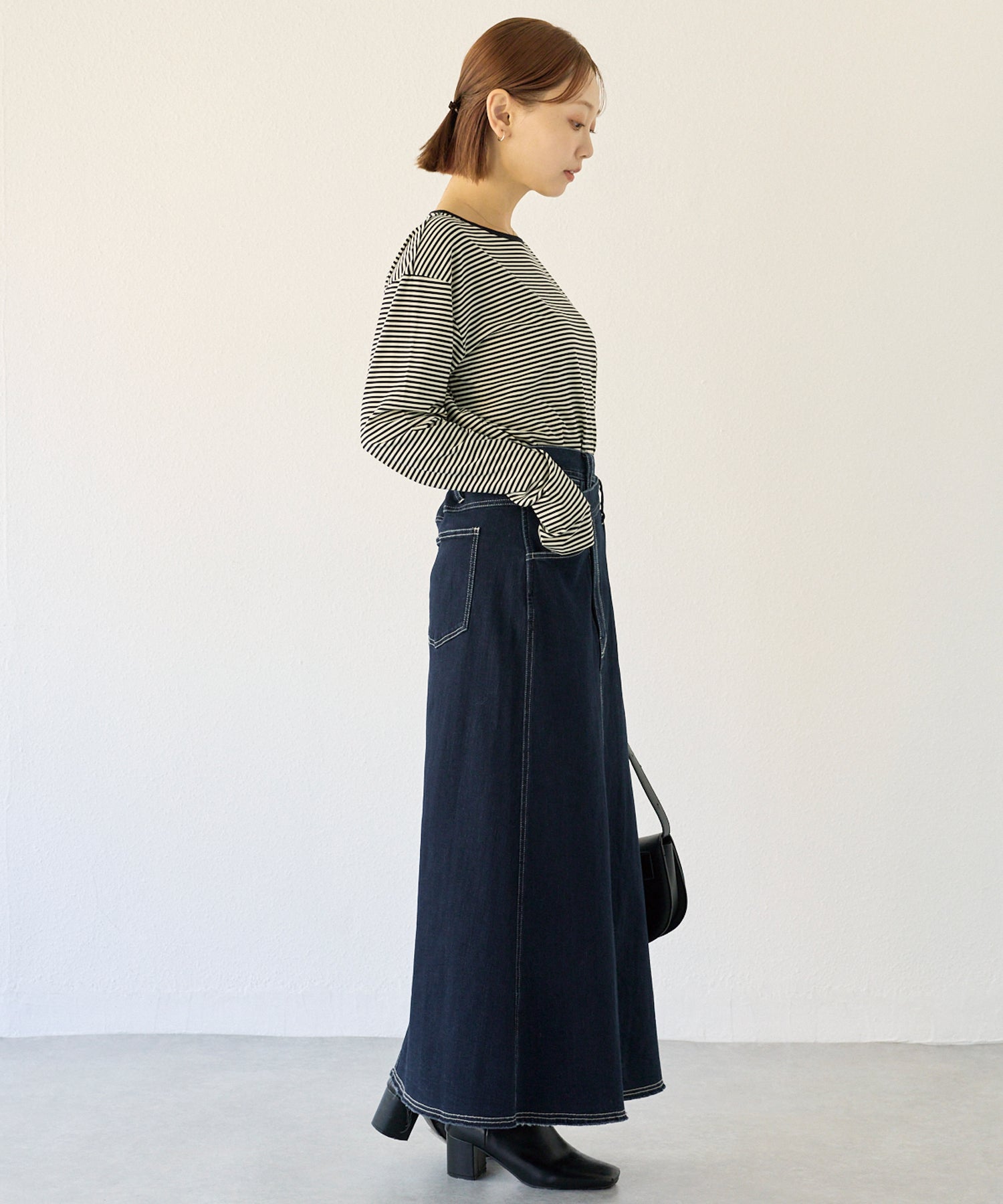 アシメフロントデニムスカート
