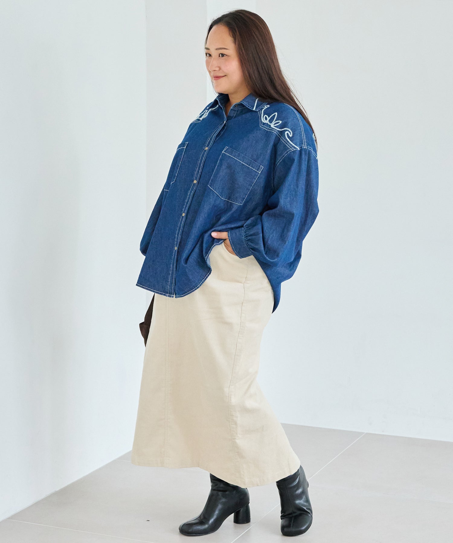 アイボリー　model:161cm 着用サイズ:3L