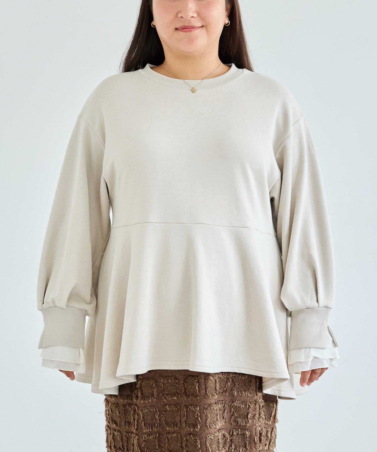 フロント　model:161cm 着用サイズ:3L