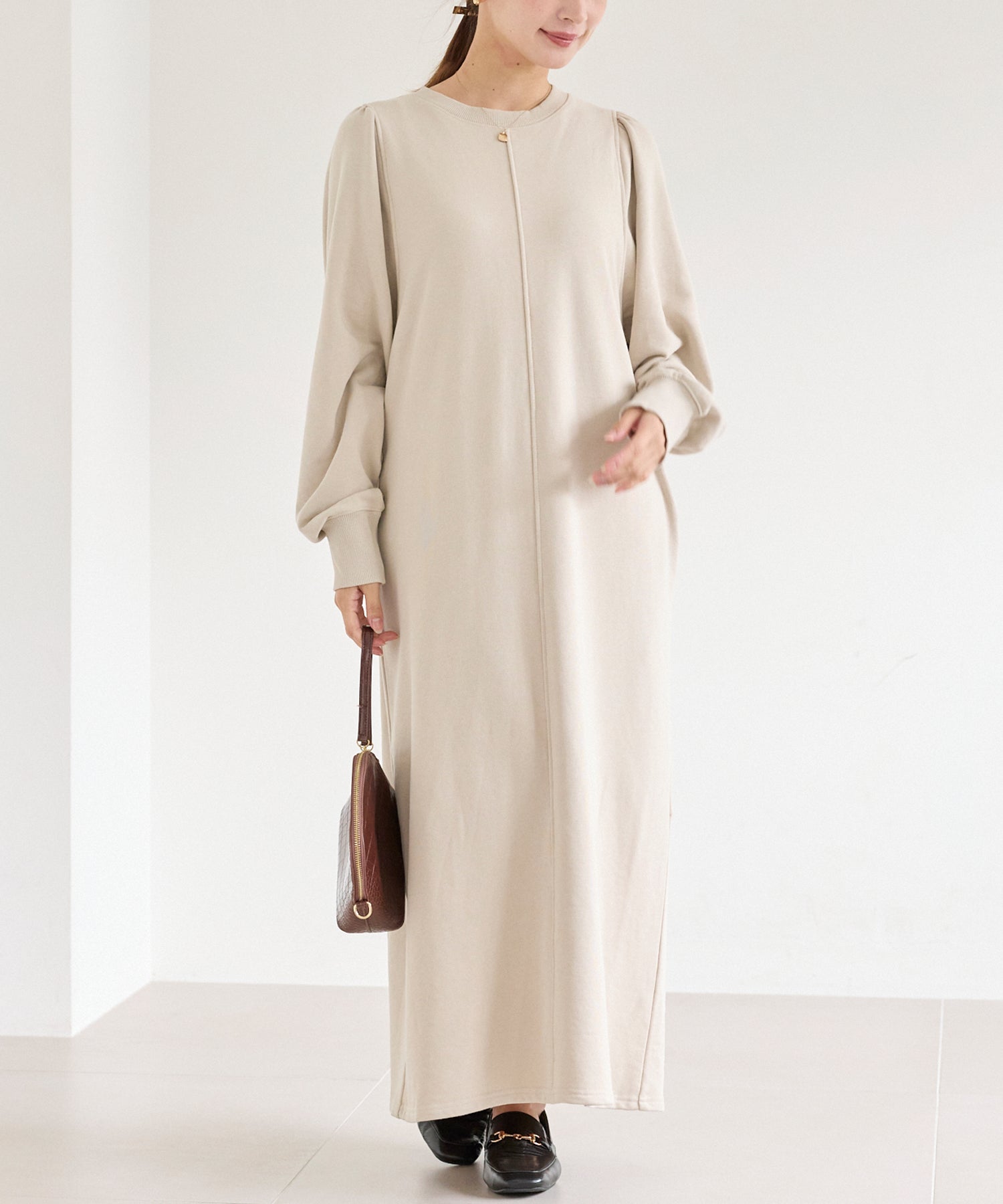 ベージュ　model:156cm 着用サイズ:M