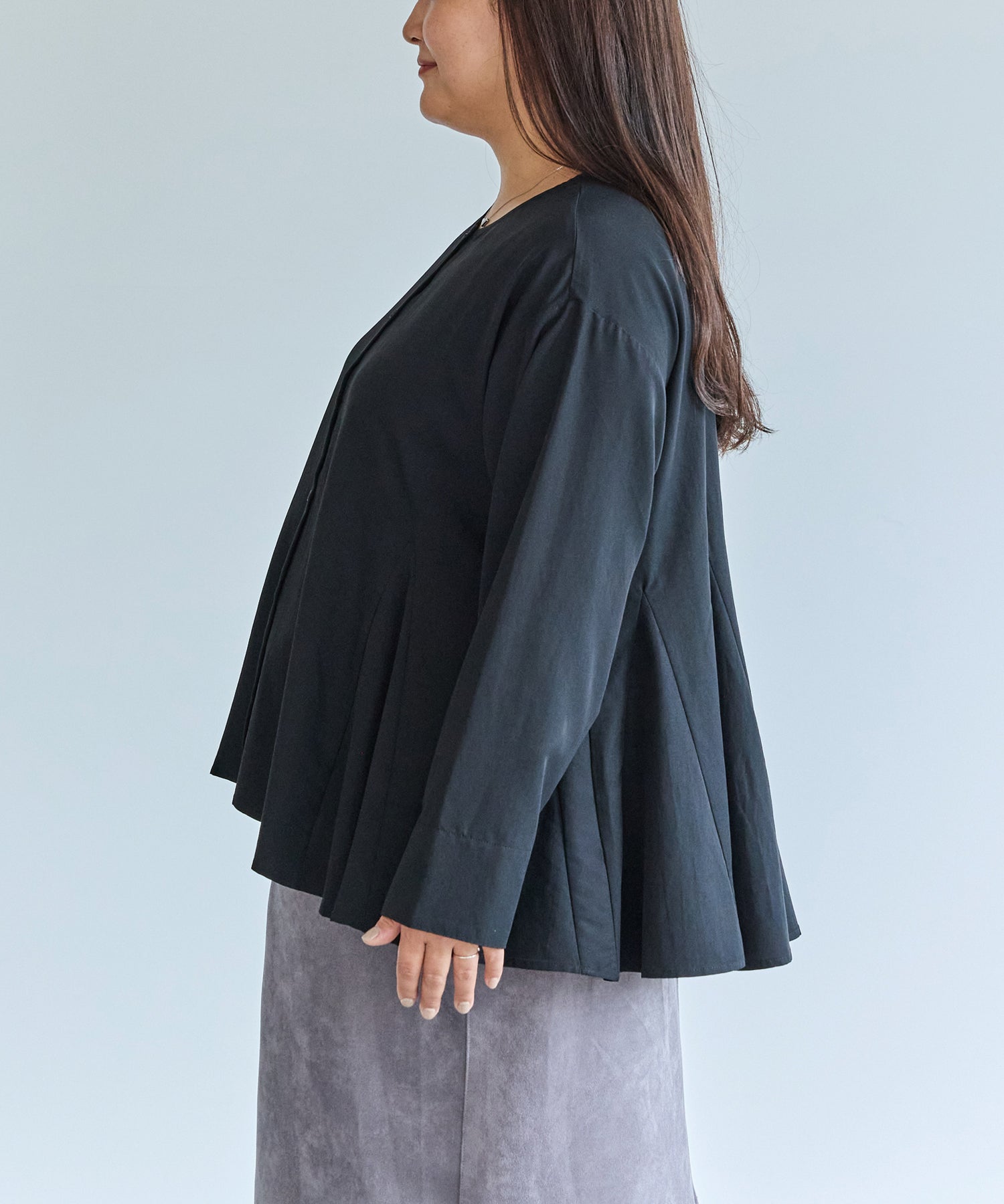 サイド　model:161cm 着用サイズ:3L