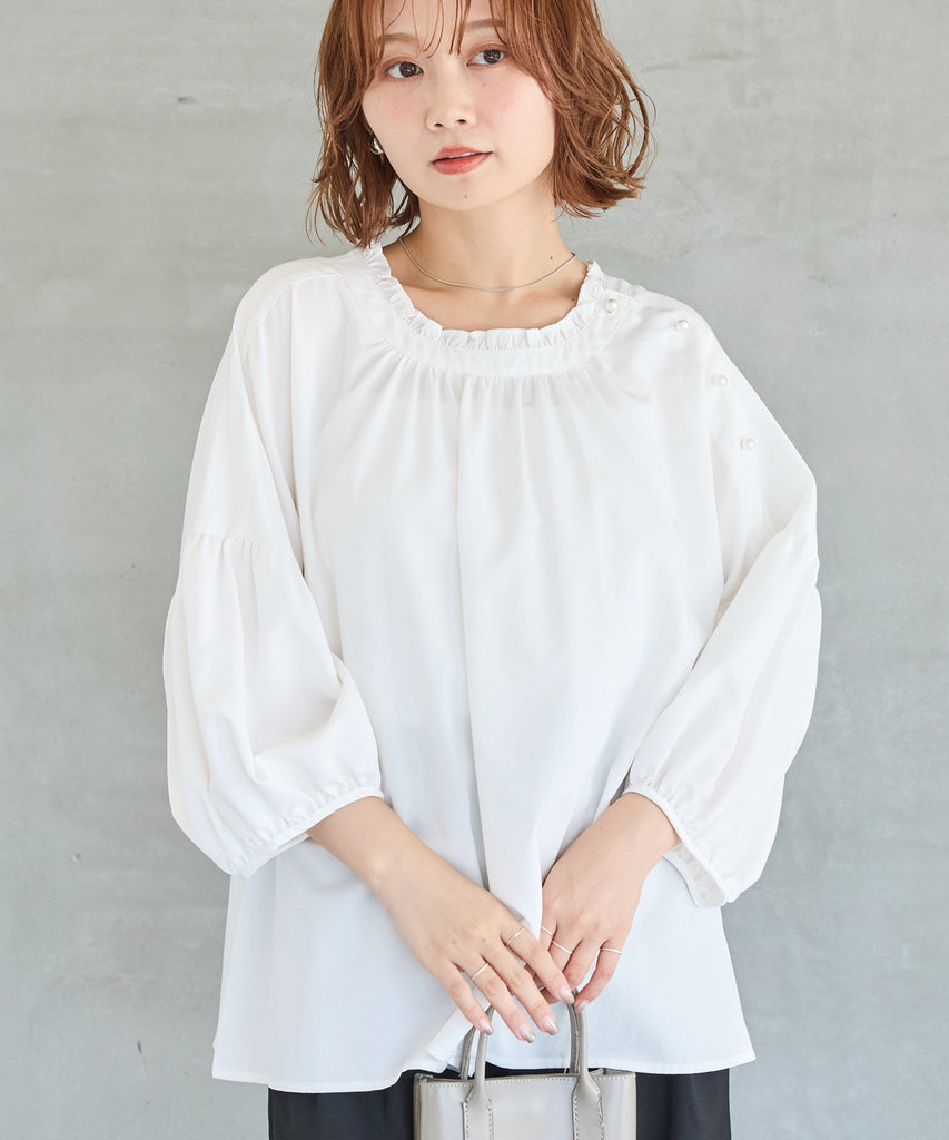 オフホワイト　model:156cm 着用サイズ:M