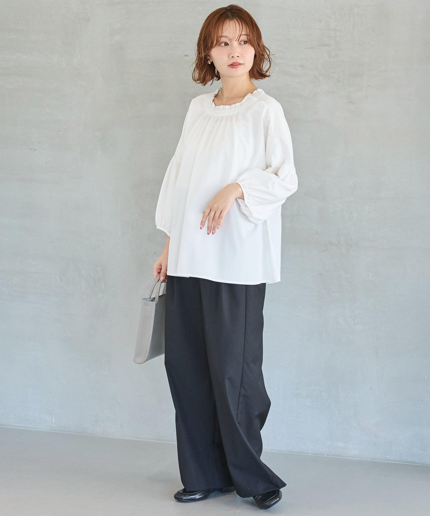【好機能シリーズ】抗菌/防臭 パールボタンギャザーブラウス