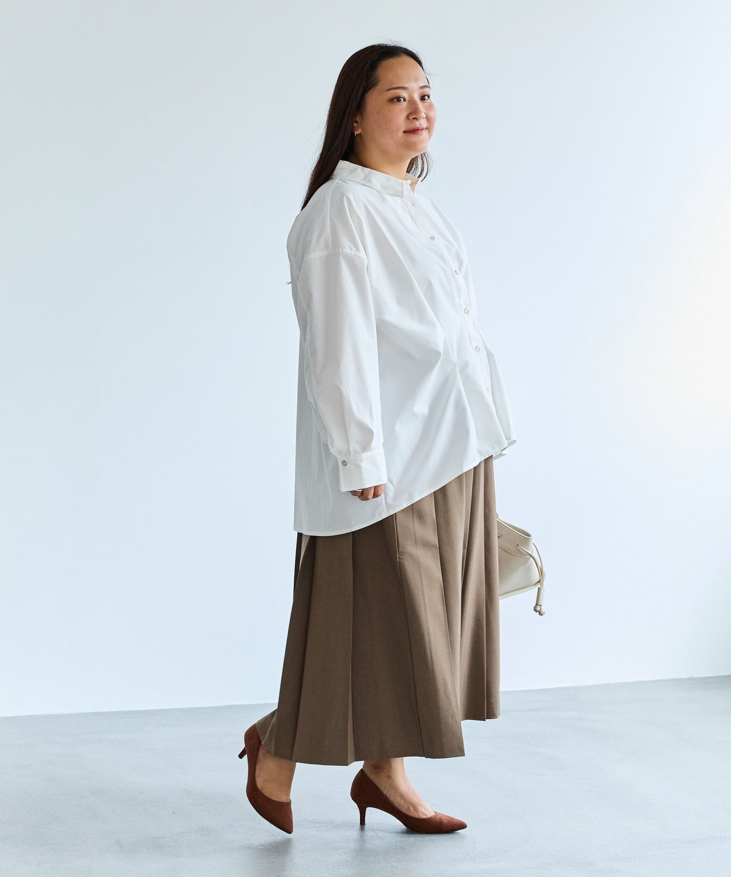オフホワイト　model:161cm 着用サイズ:3L