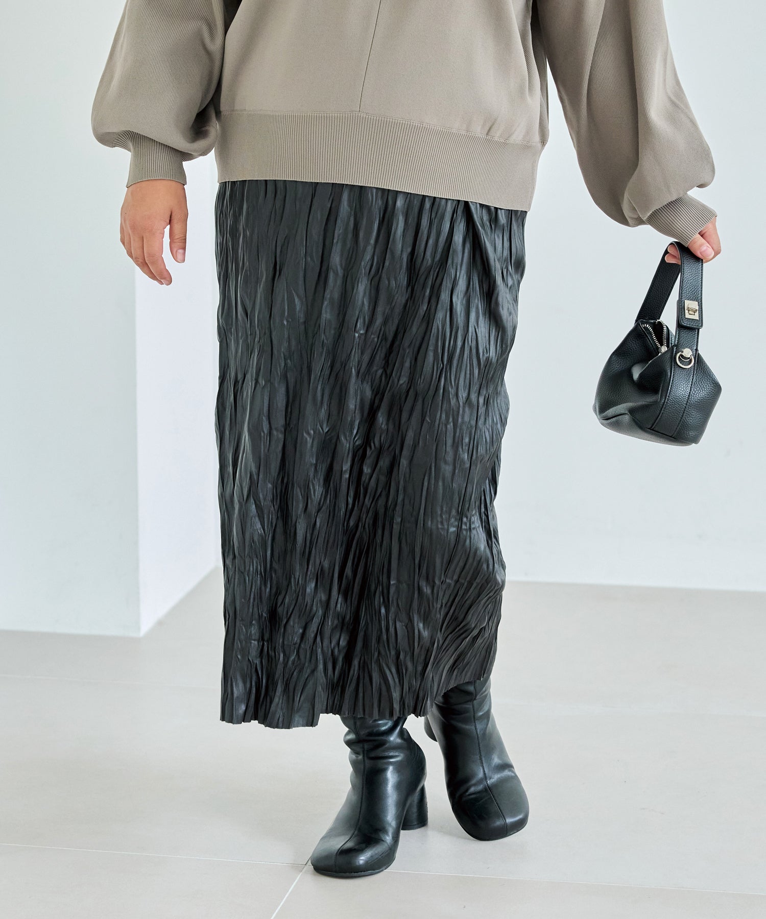 ブラック　model:161cm 着用サイズ:3L