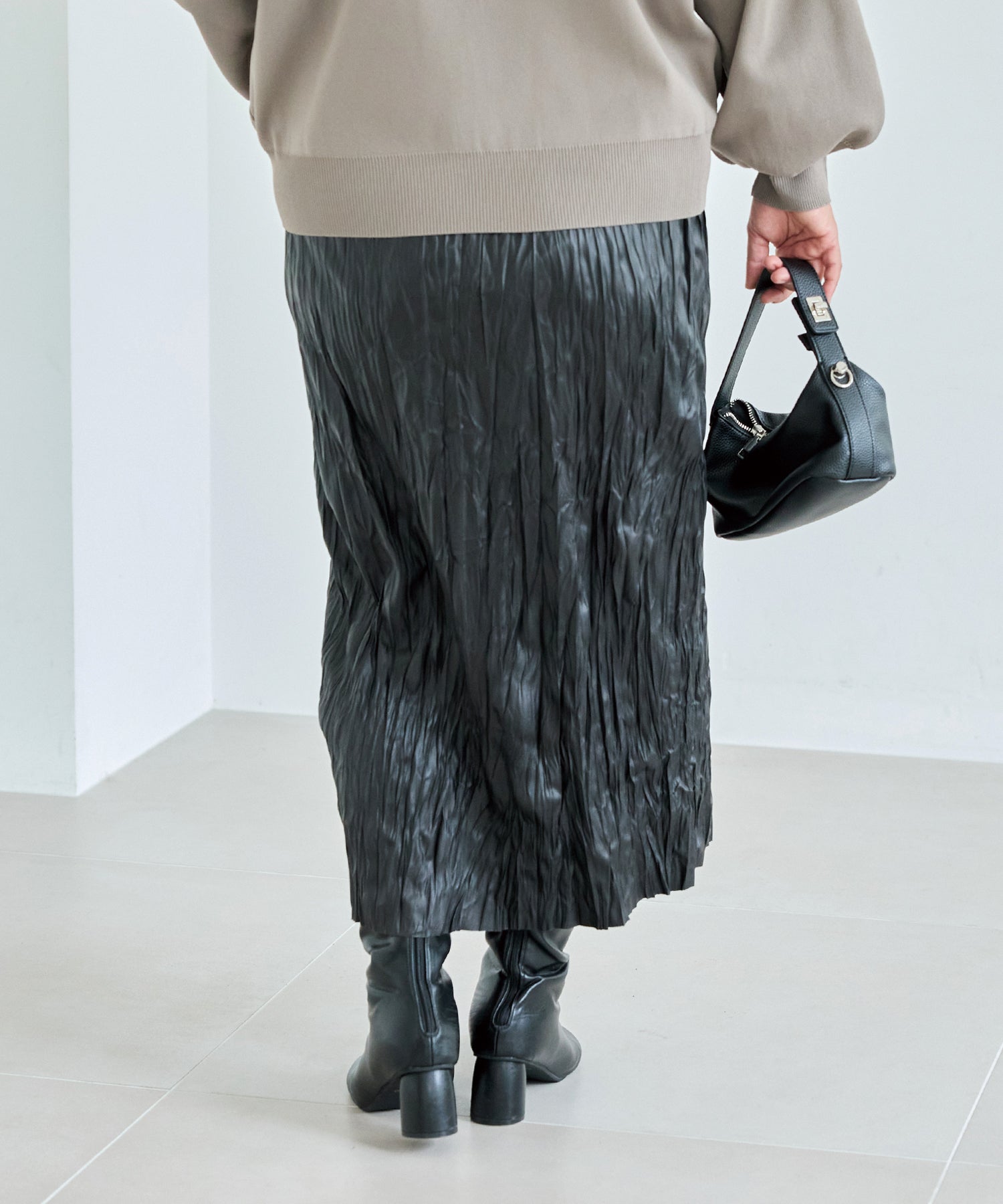 ブラック　model:161cm 着用サイズ:3L