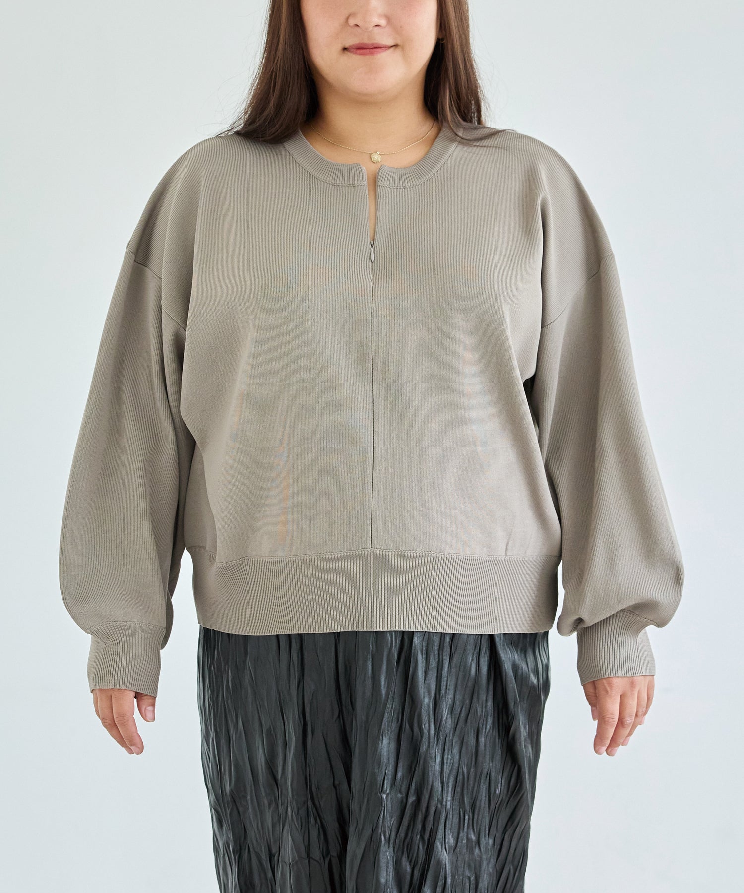 フロント　model:161cm 着用サイズ:3L