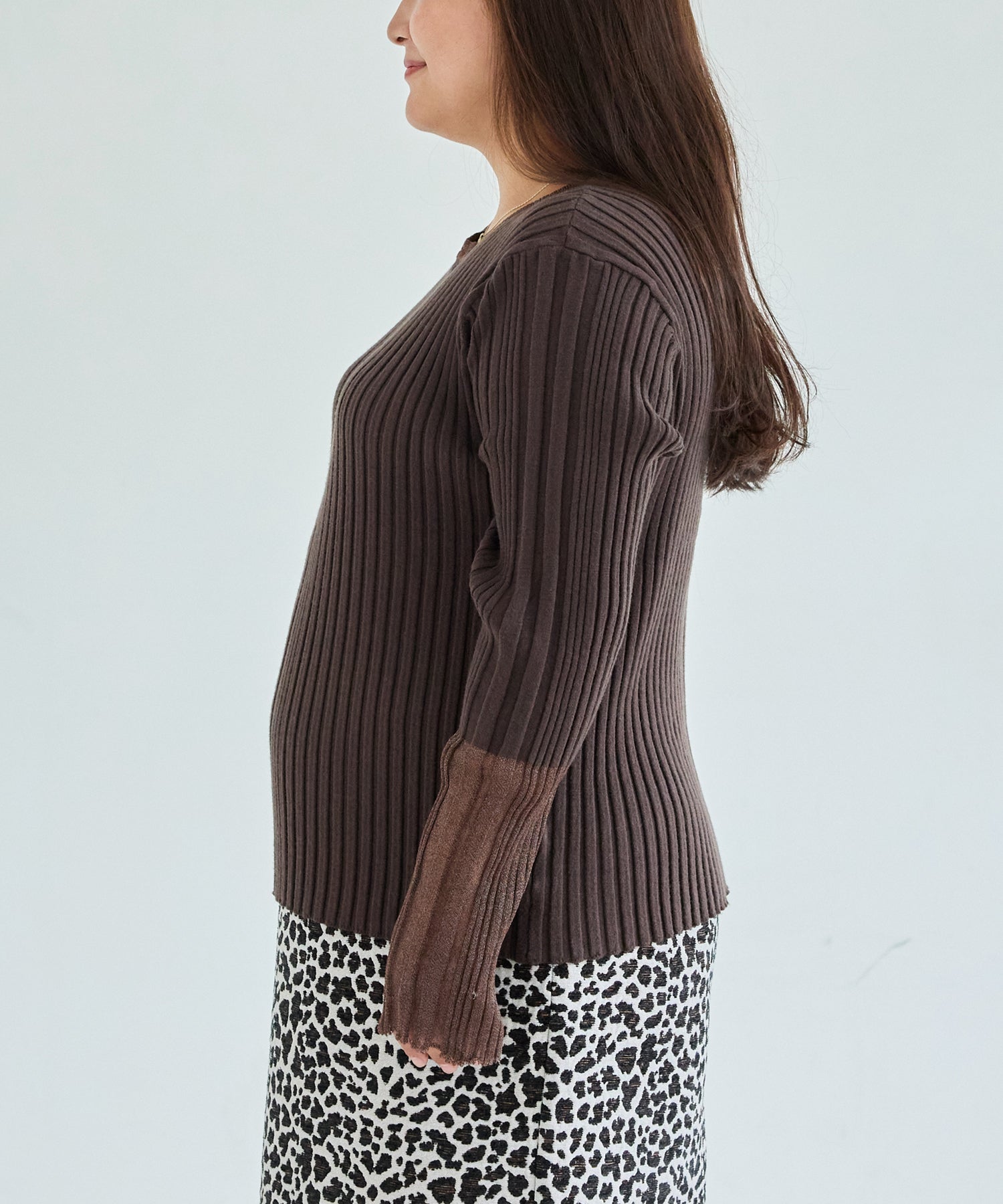 サイド　model:161cm 着用サイズ:3L