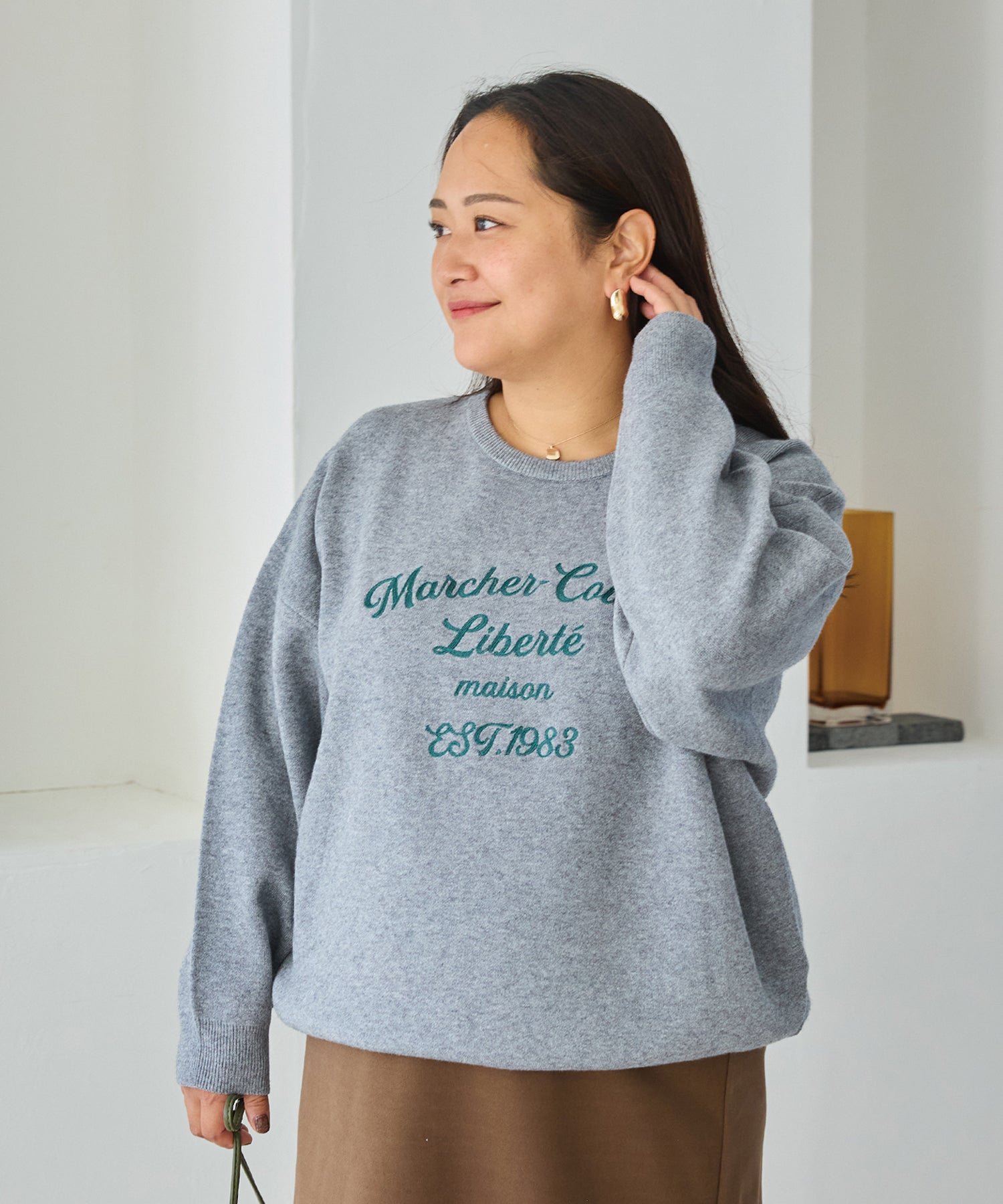 グレー　model:161cm 着用サイズ:3L