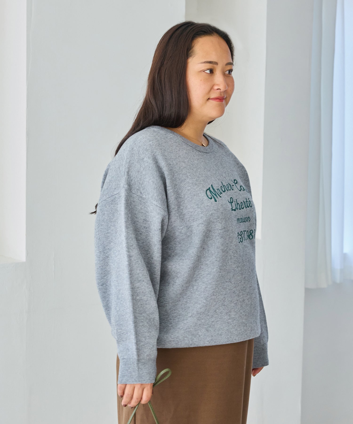 グレー　model:161cm 着用サイズ:3L