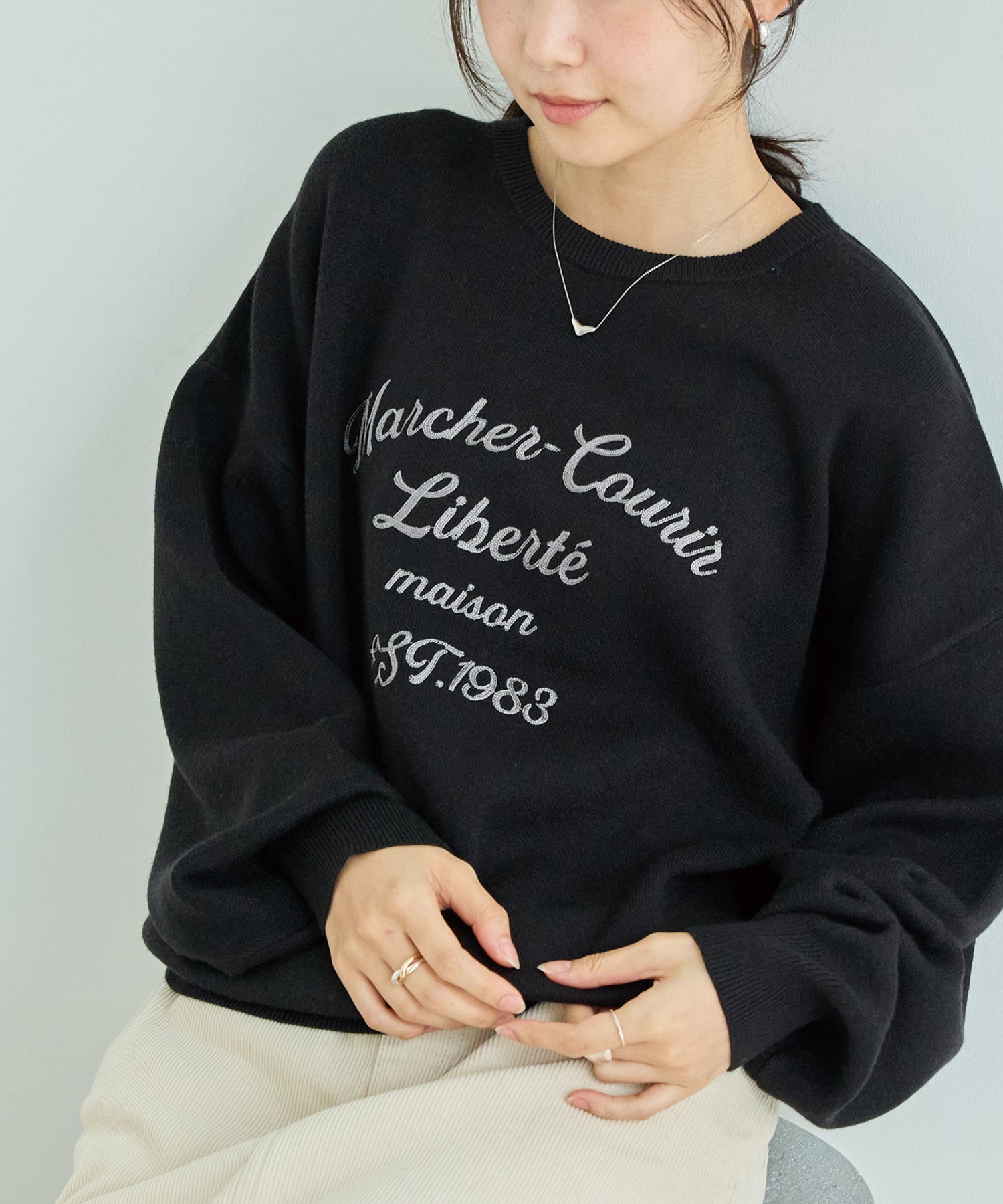 ブラック　model:160cm 着用サイズ:Ｆ