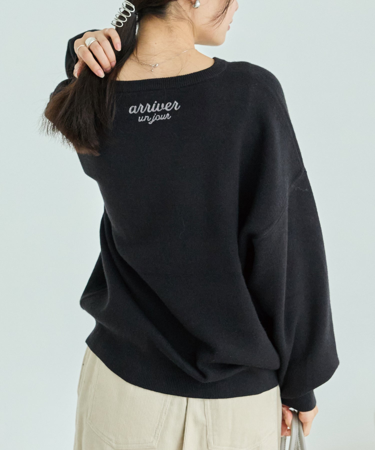 【洗える】チェーンステッチロゴニットプルオーバー