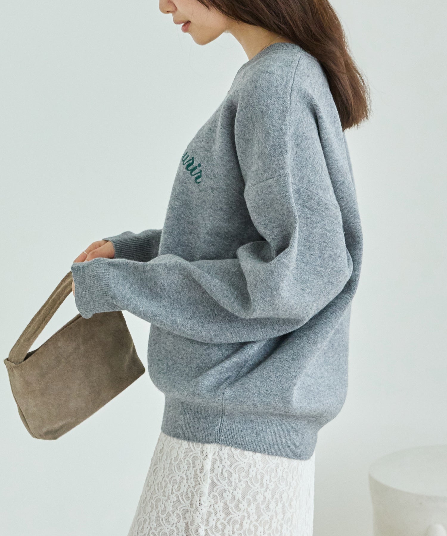 【洗える】チェーンステッチロゴニットプルオーバー