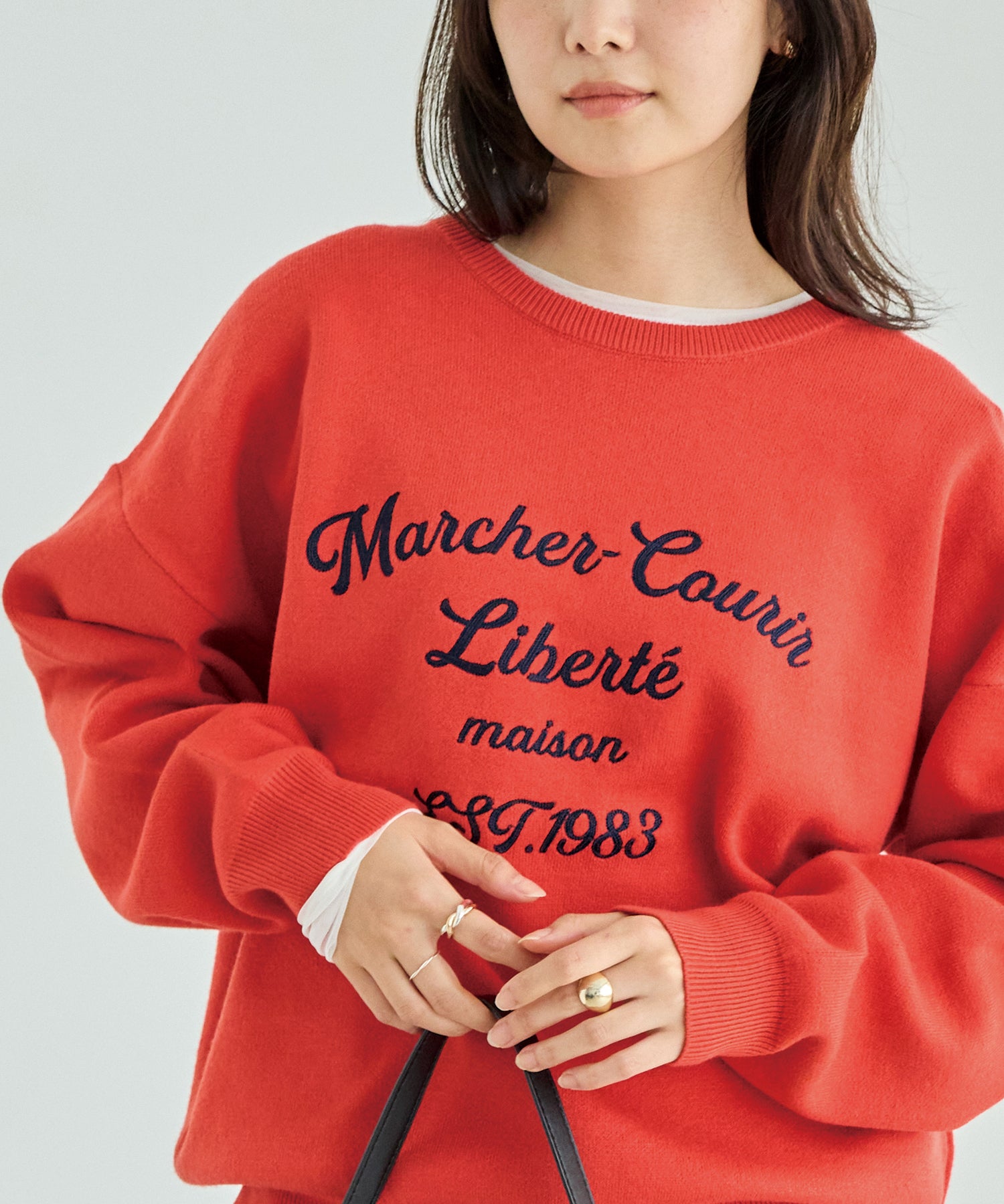 レッド　model:160cm 着用サイズ:Ｆ