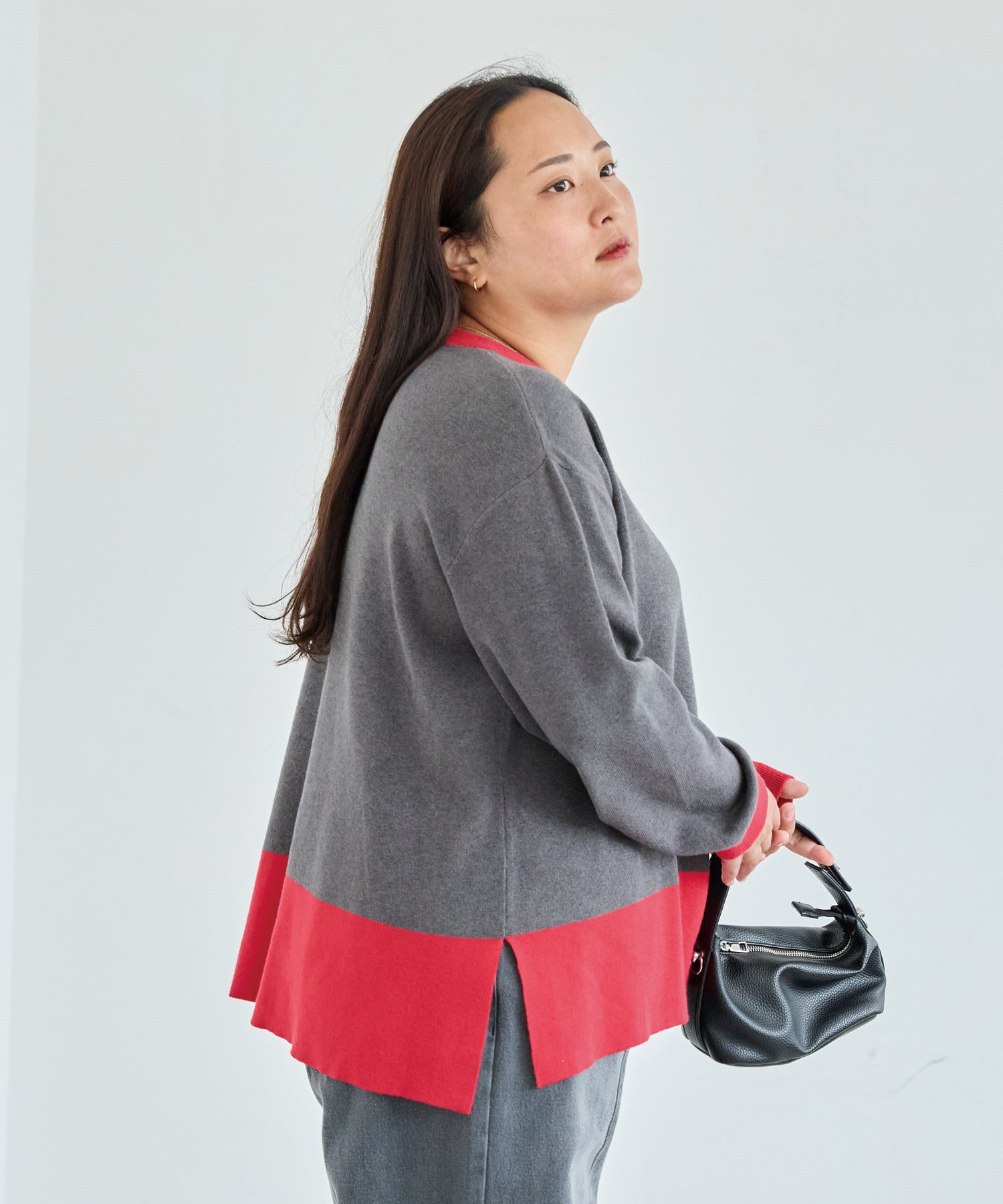 チャコールグレー　model:161cm 着用サイズ:3L