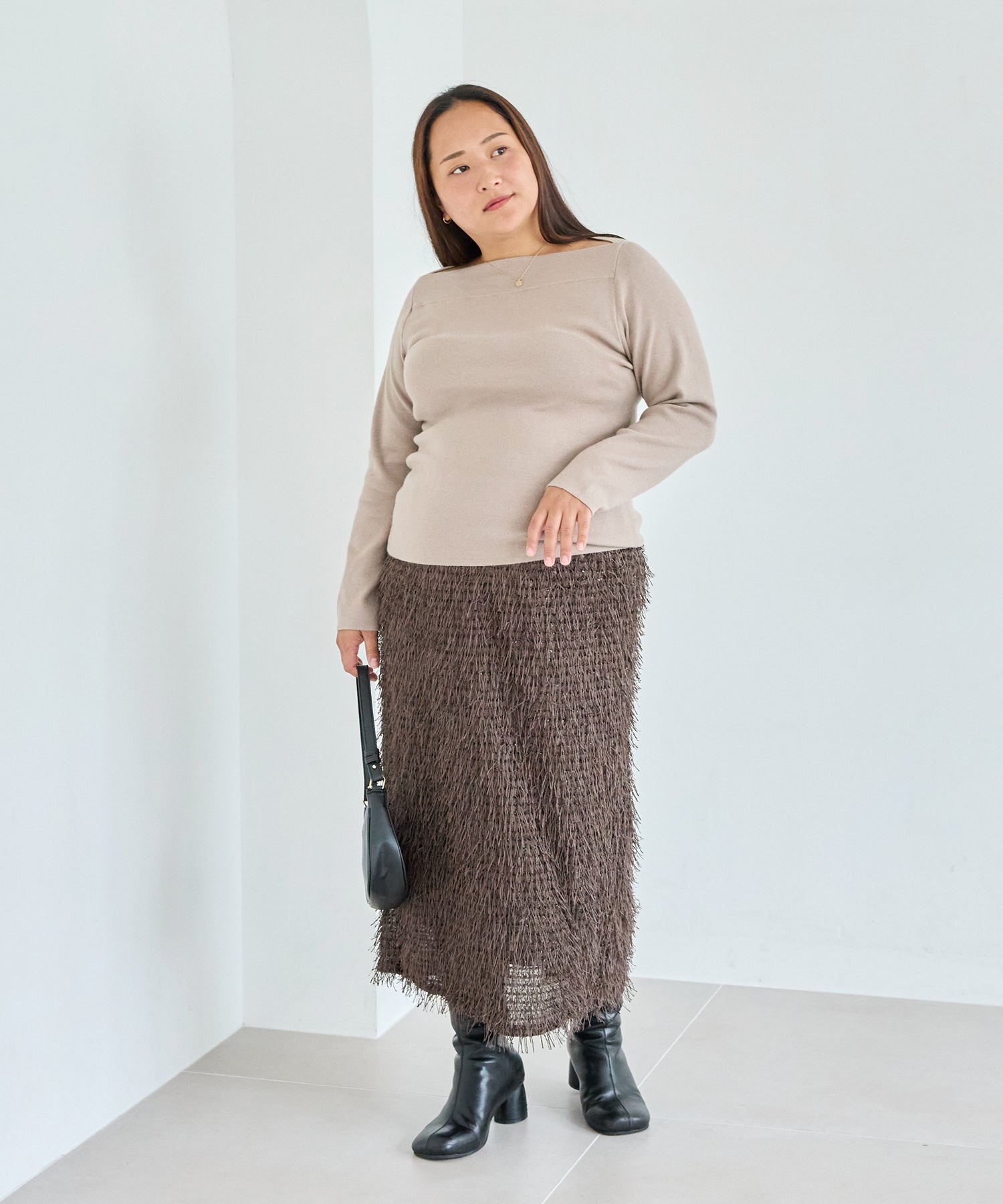 モカ　model:161cm 着用サイズ:3L