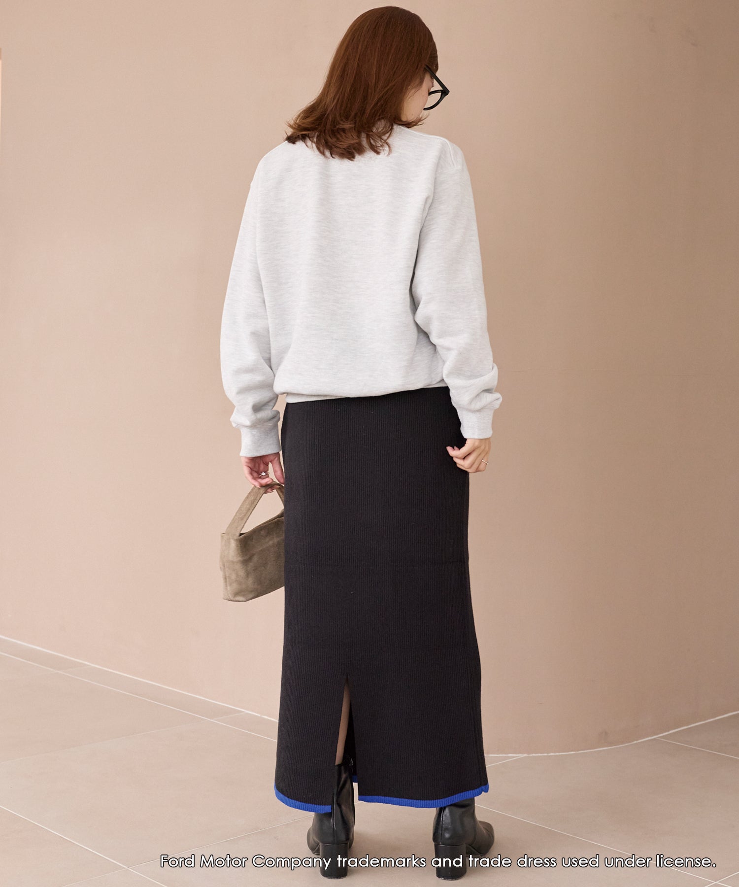 バイカラーリブニットスカート