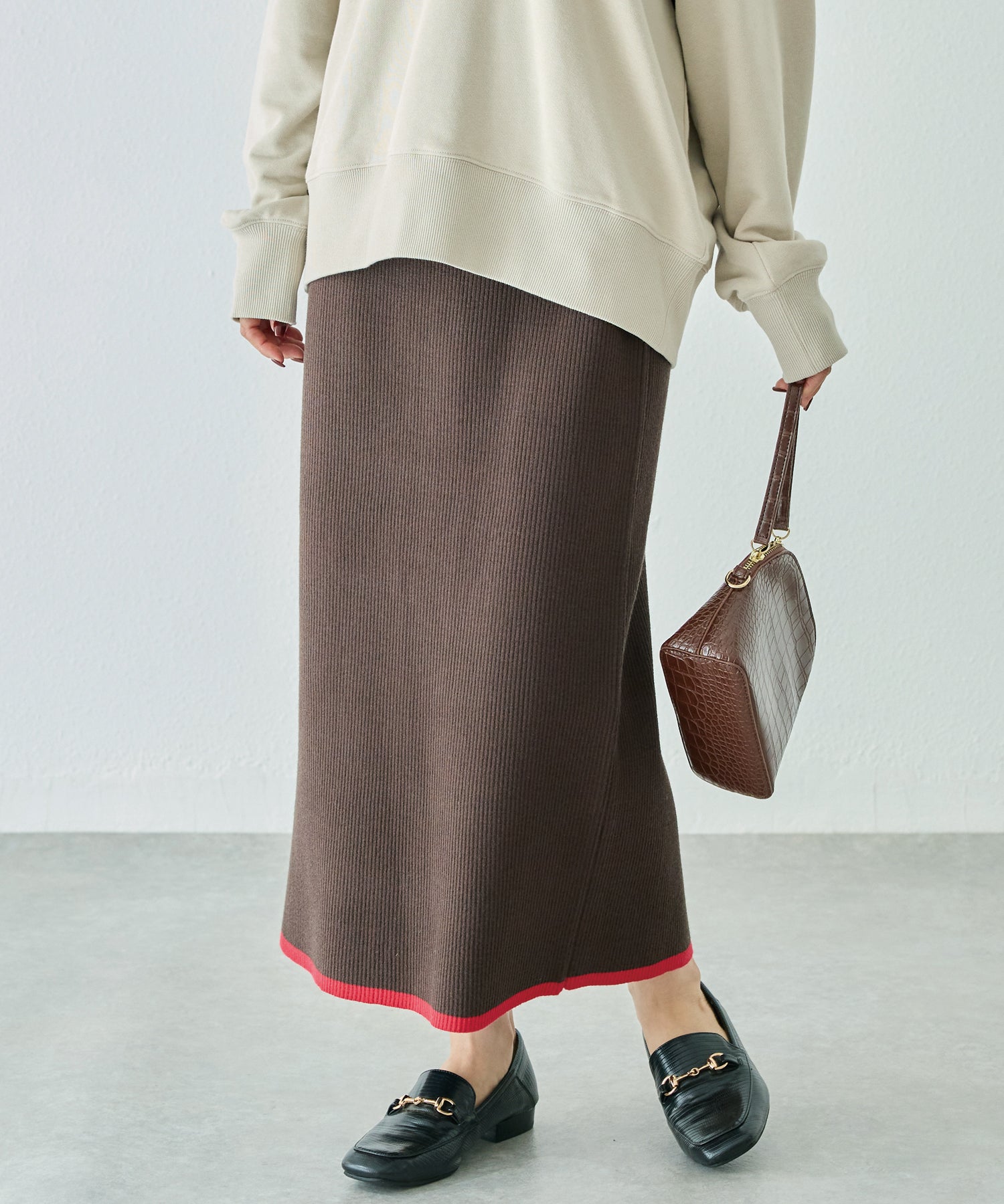 バイカラーリブニットスカート