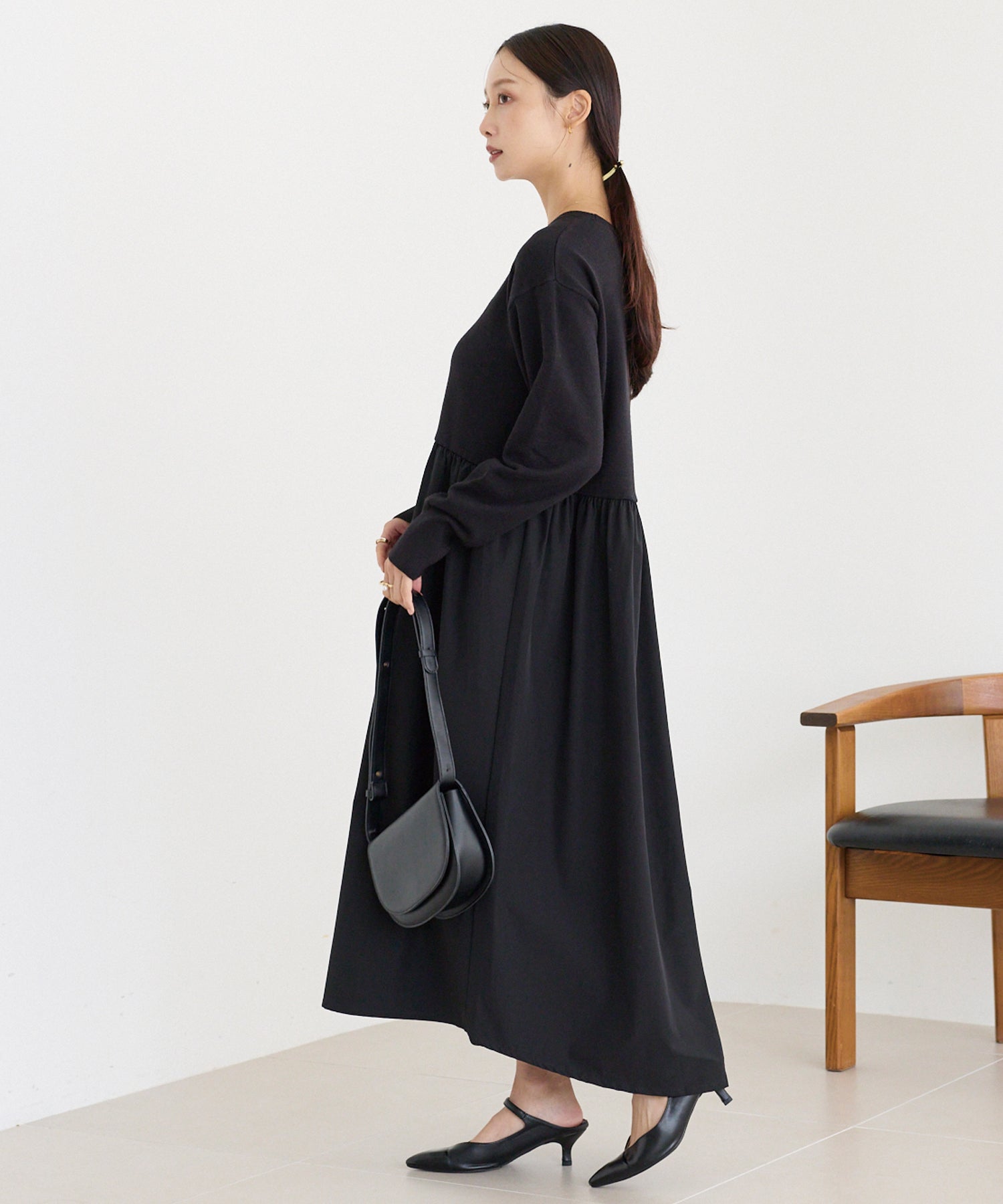 異素材切替ギャザーニットワンピース