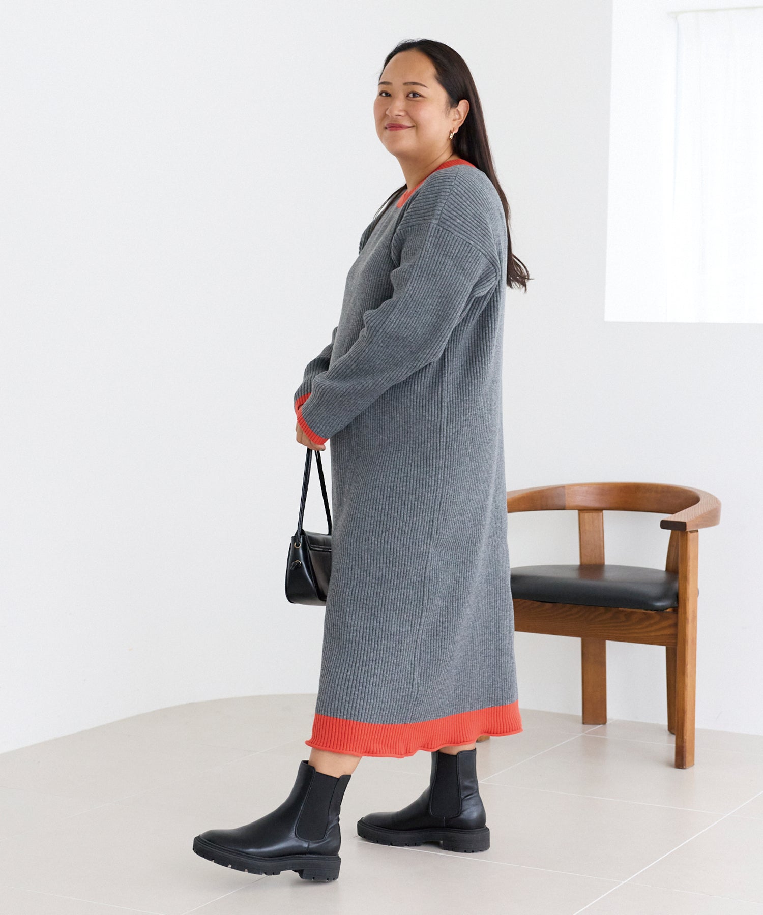 チャコールグレー　model:161cm 着用サイズ:3L