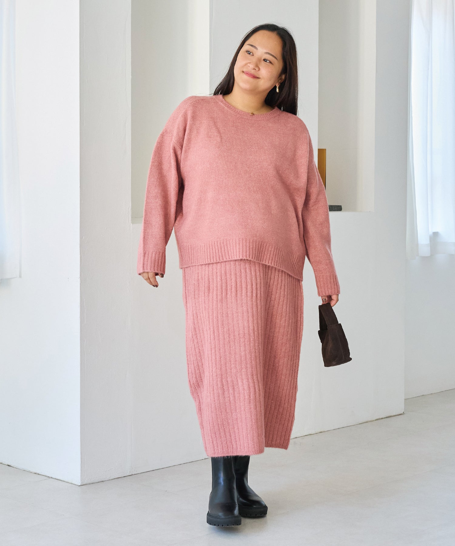 ダークピンク　model:161cm 着用サイズ:3L