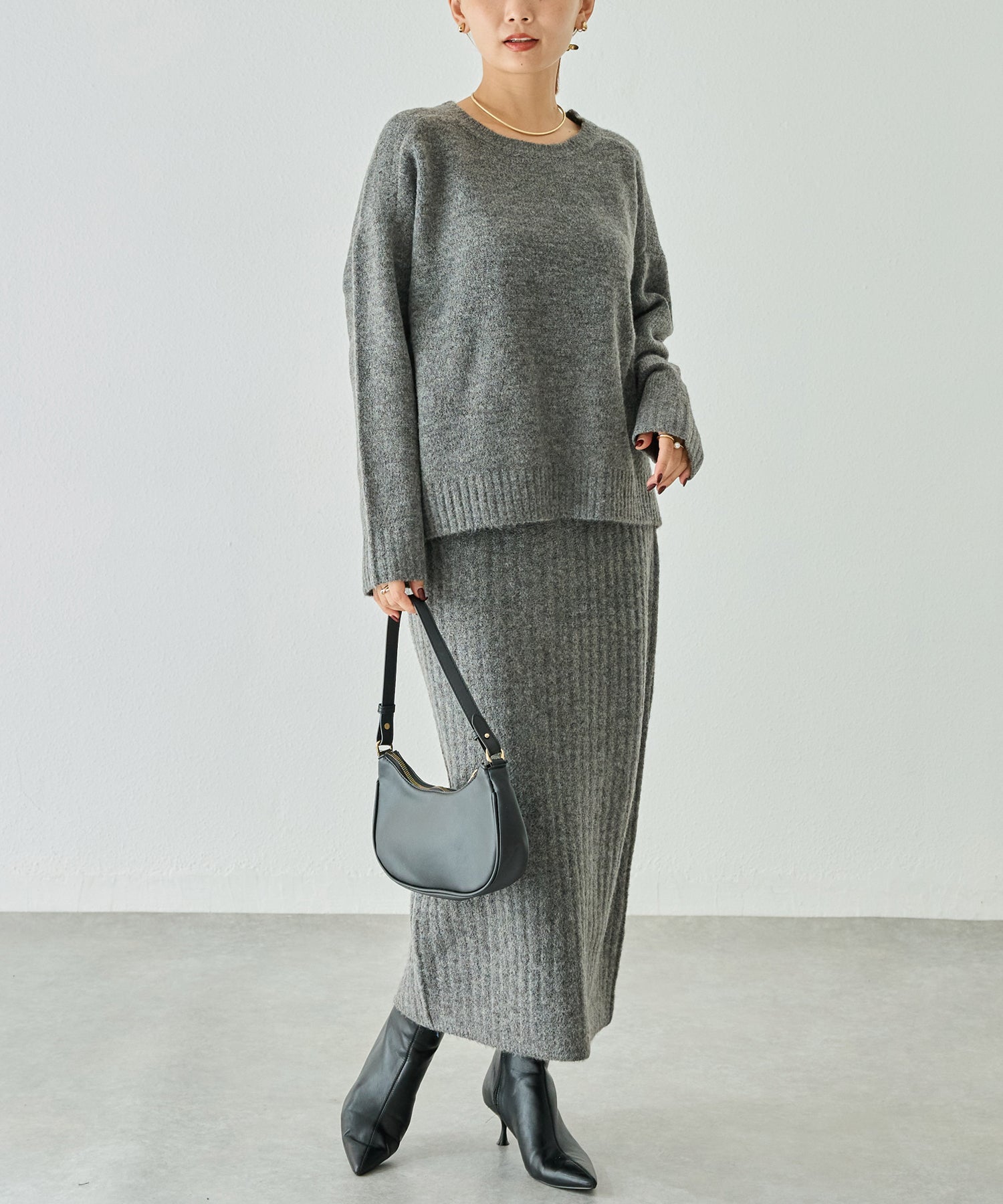 チャコールグレー　model:156cm 着用サイズ:F