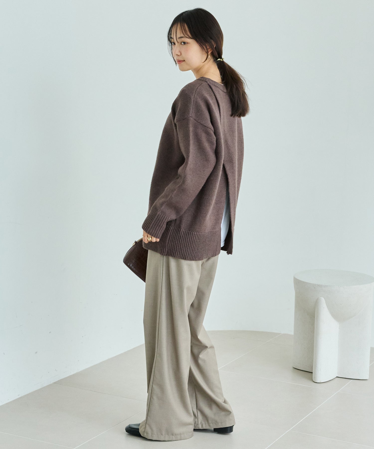 【洗える】バックスリットニットプルオーバー