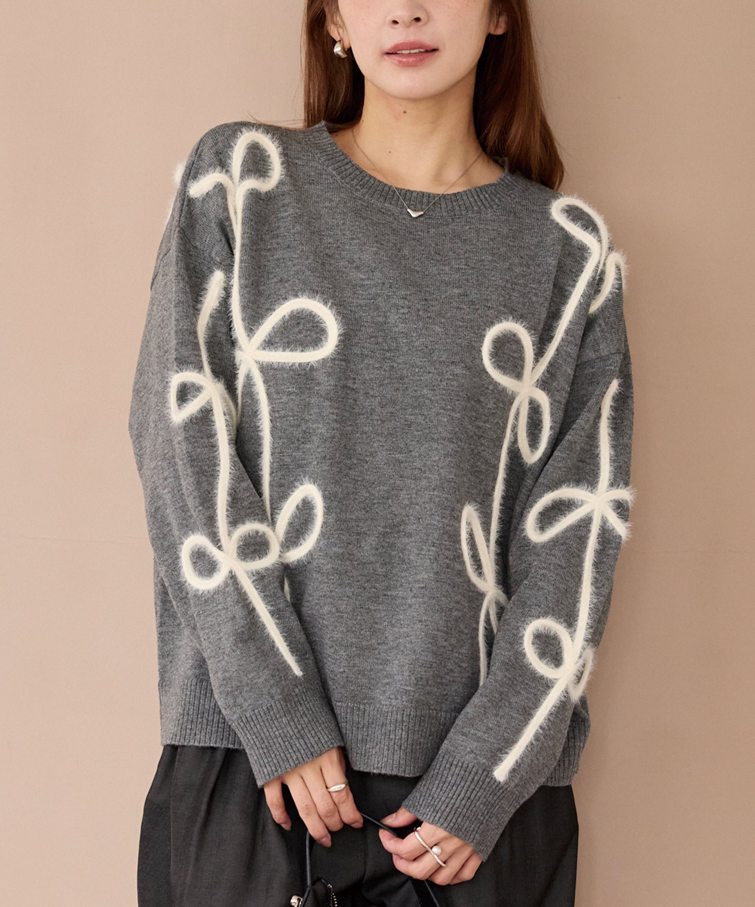 グレー　model:156cm 着用サイズ:F