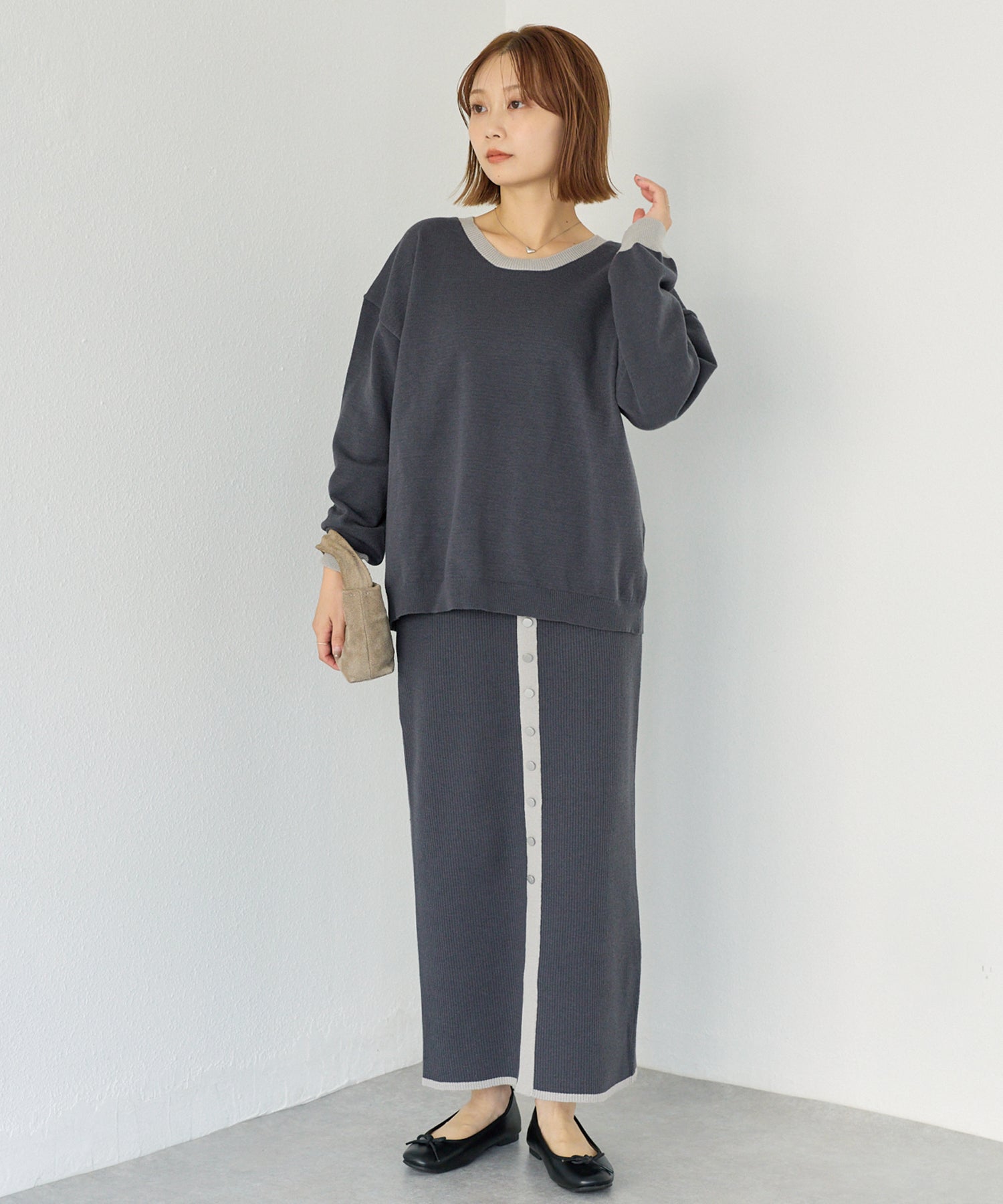 チャコールグレー　model:156cm 着用サイズ:F