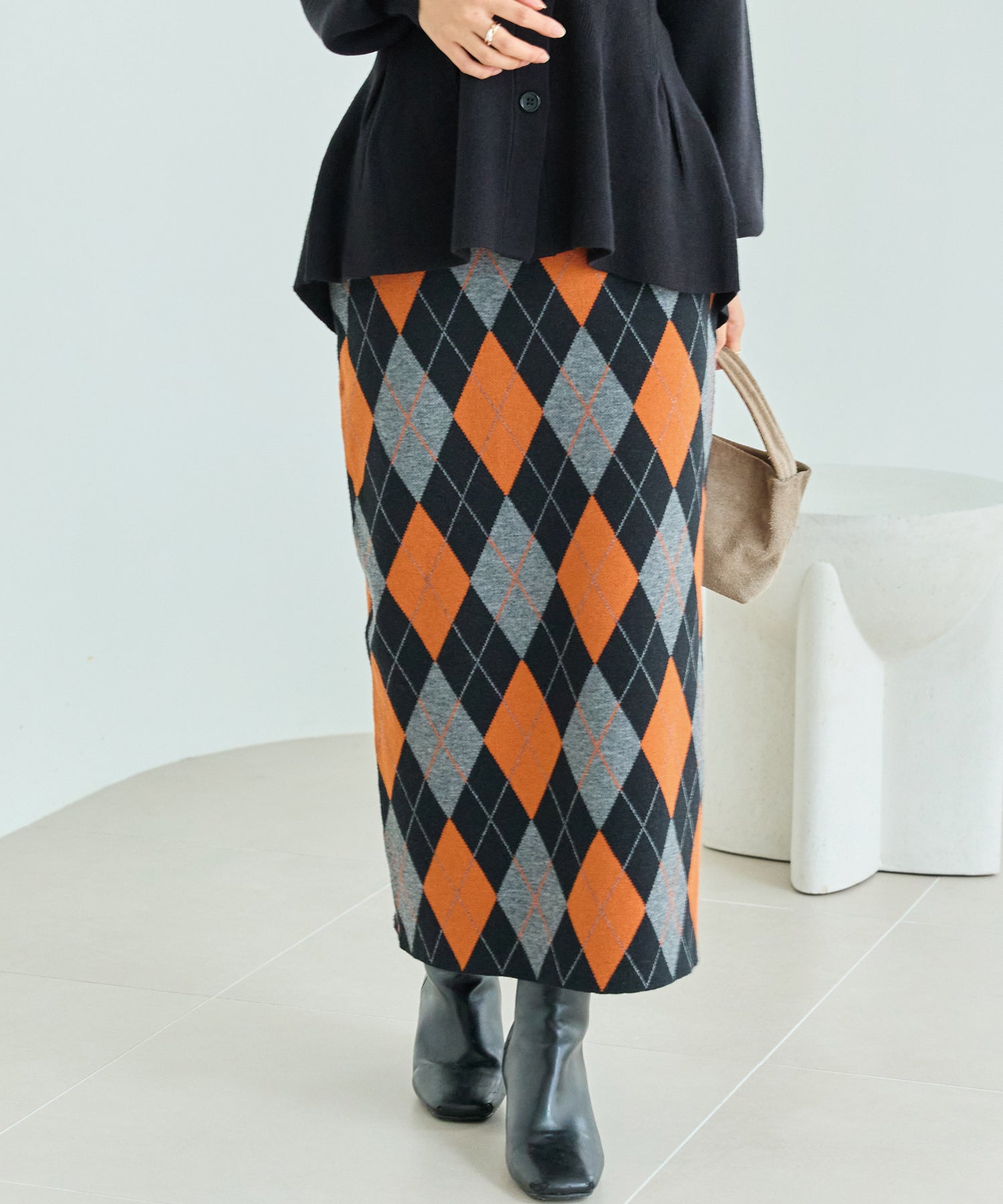 オレンジ　model:160cm 着用サイズ:F