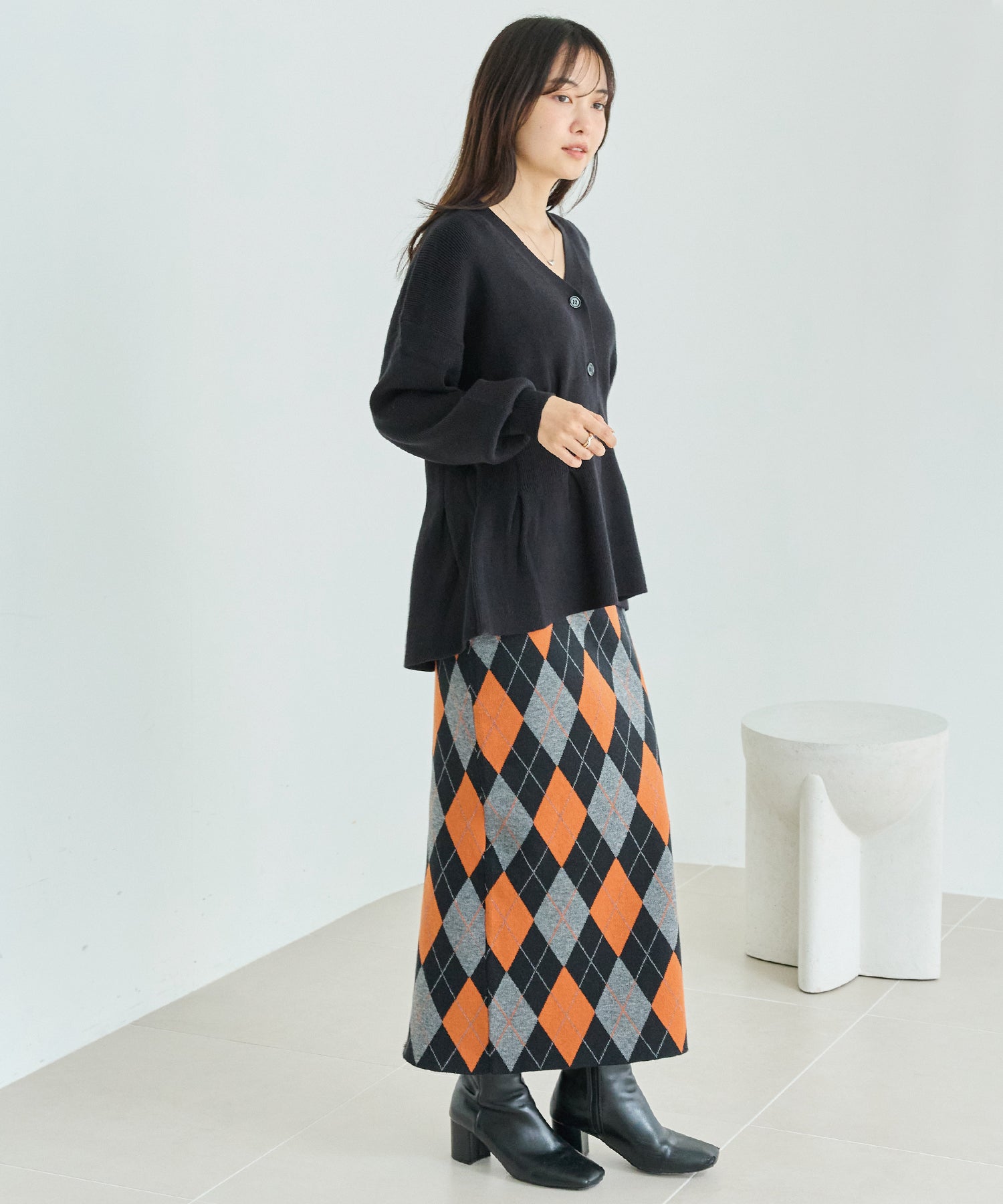 アーガイル柄ニットナロースカート