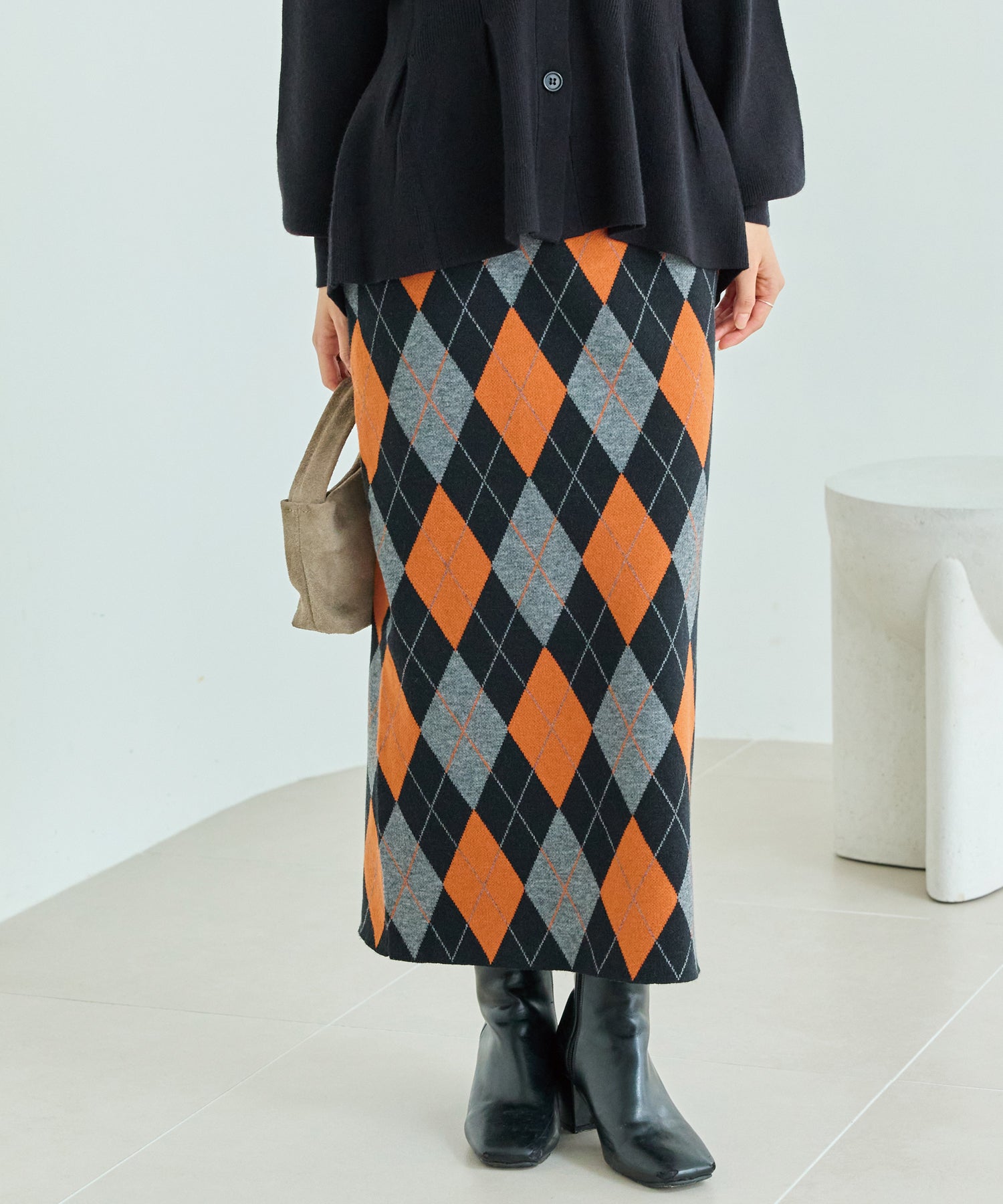 オレンジ　model:160cm 着用サイズ:F