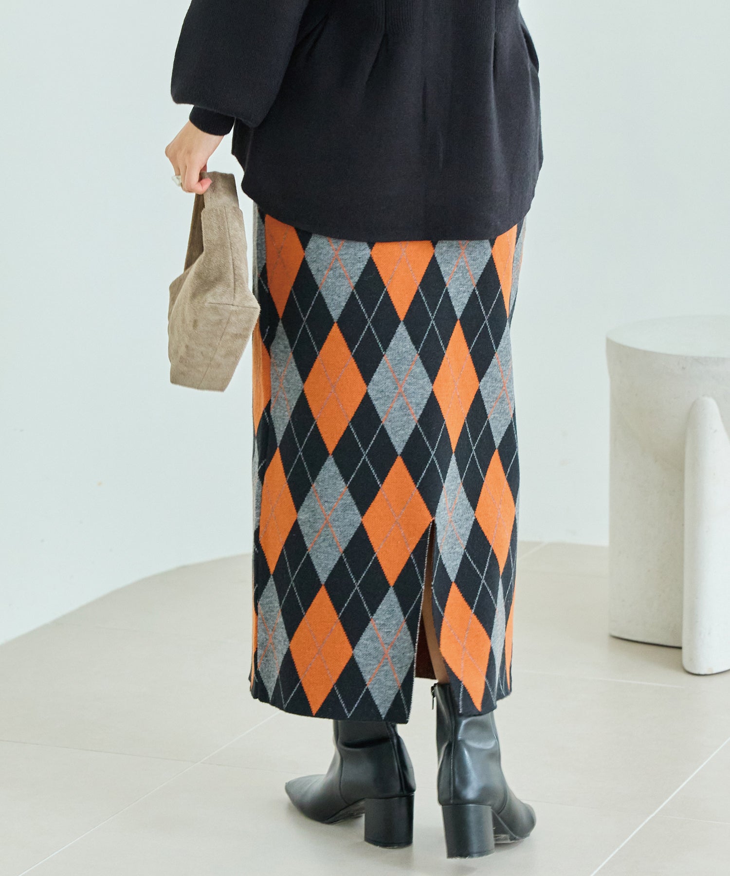 アーガイル柄ニットナロースカート