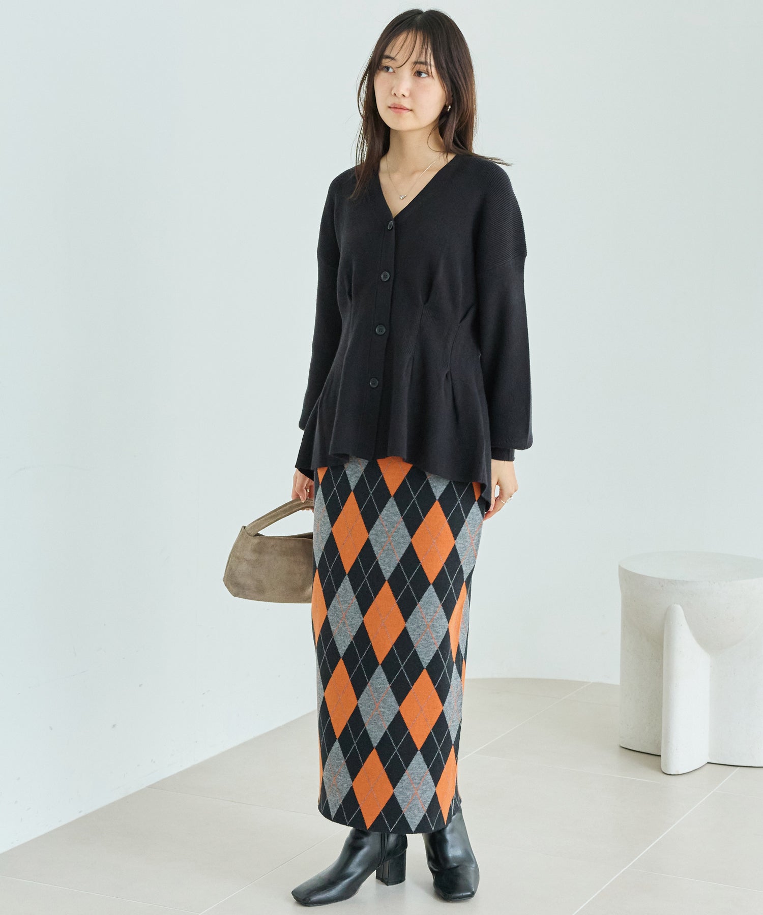 アーガイル柄ニットナロースカート