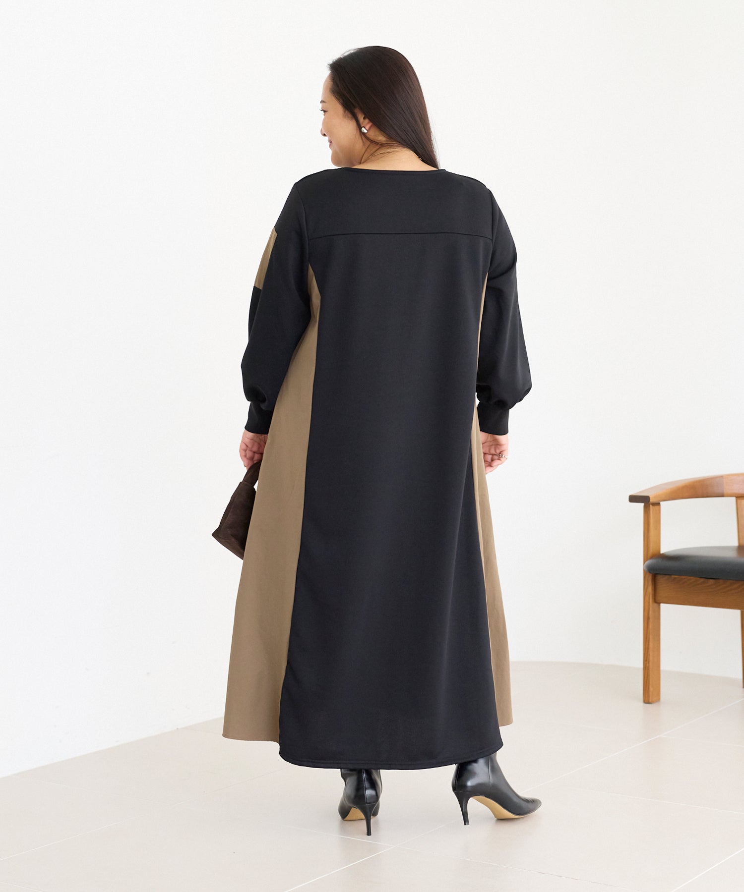 モカ　model:161cm 着用サイズ:3L