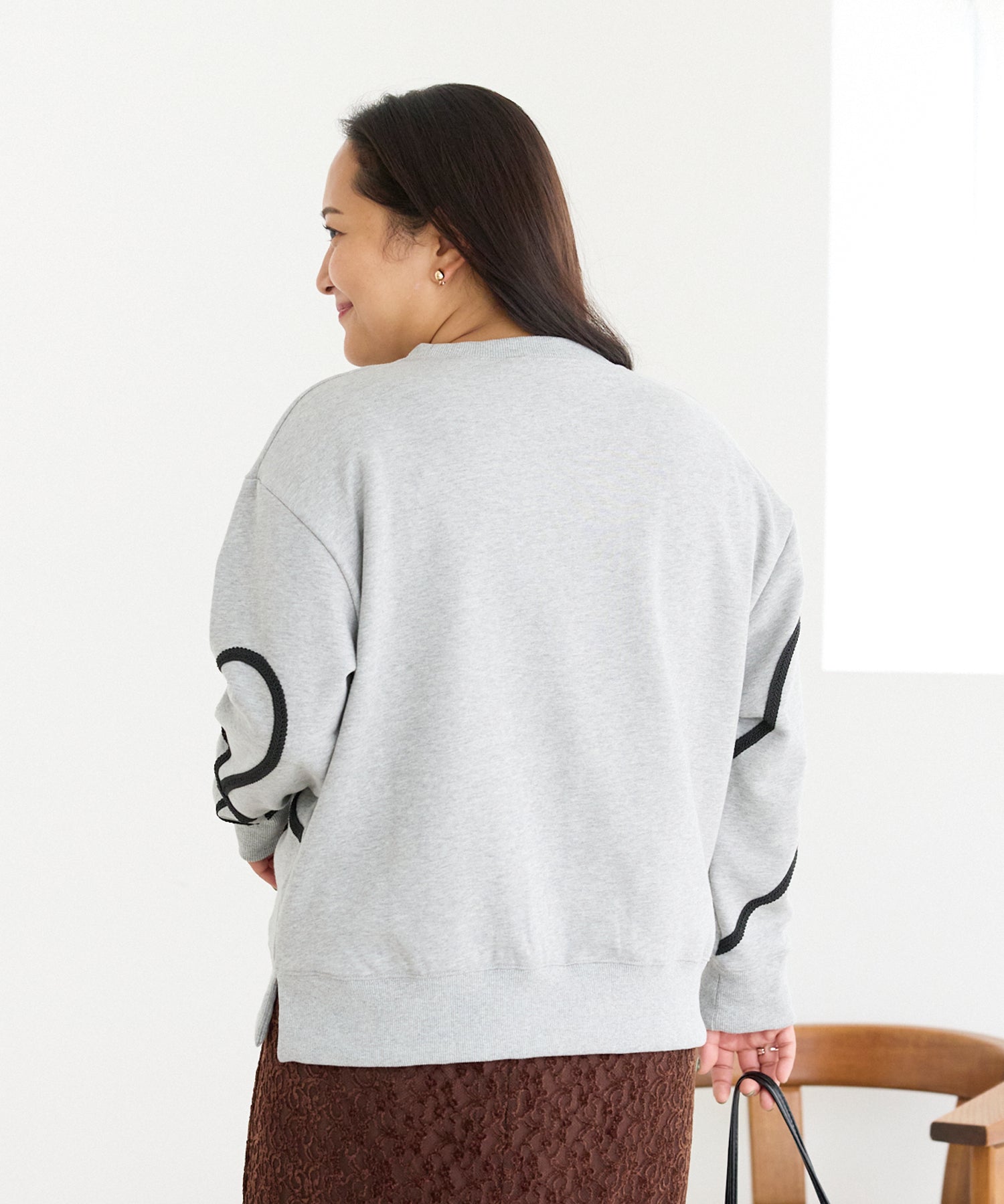 グレー　model:161cm 着用サイズ:3L