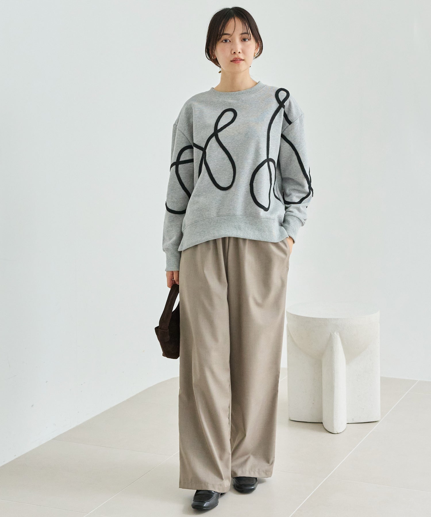 コード刺繍スウェットプルオーバー
