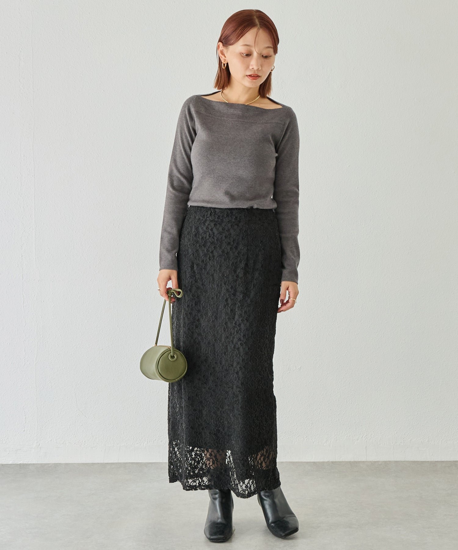 起毛レースナロースカート