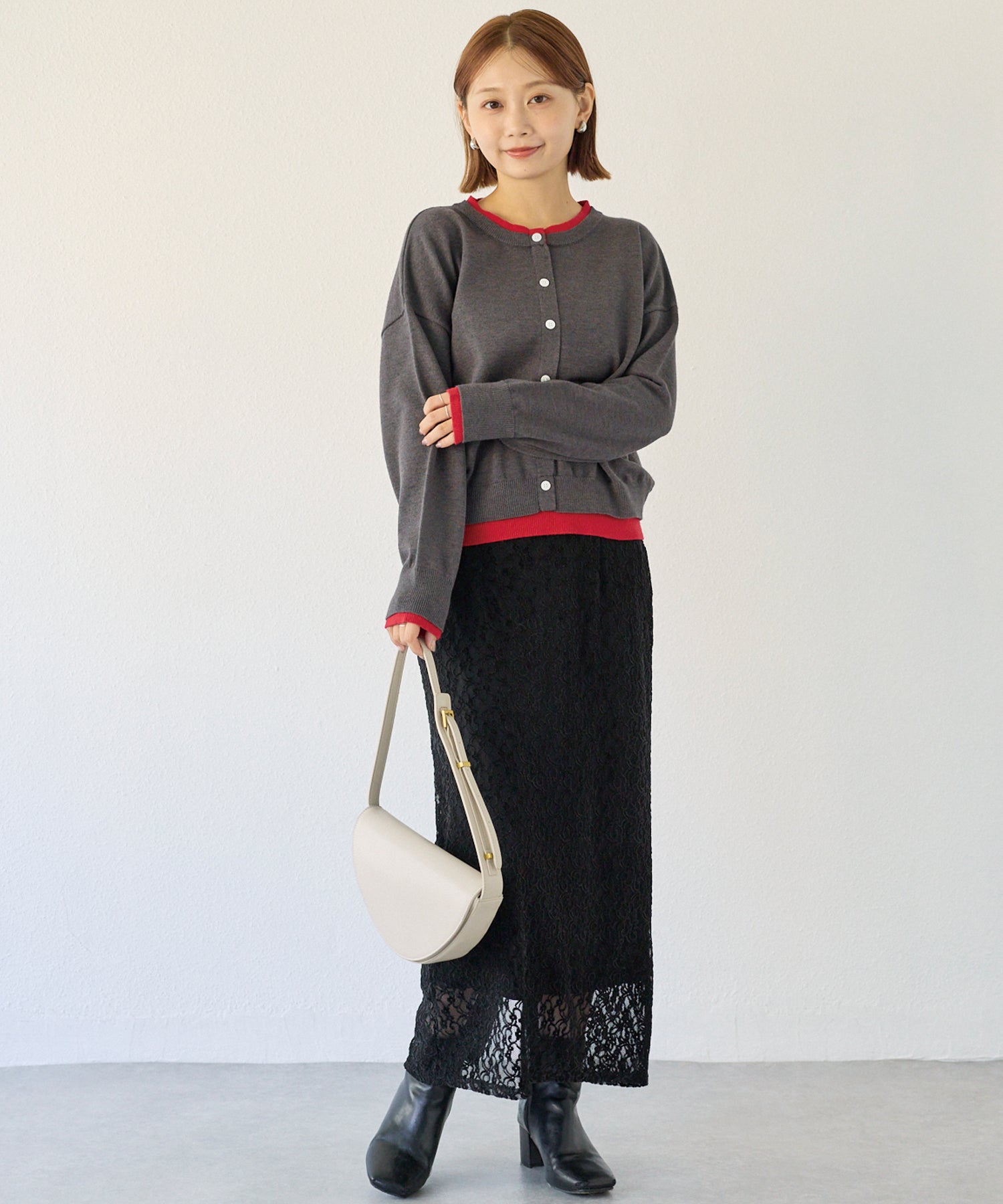 起毛レースナロースカート