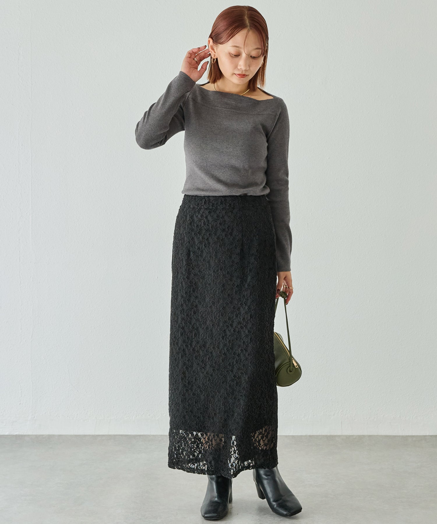 起毛レースナロースカート