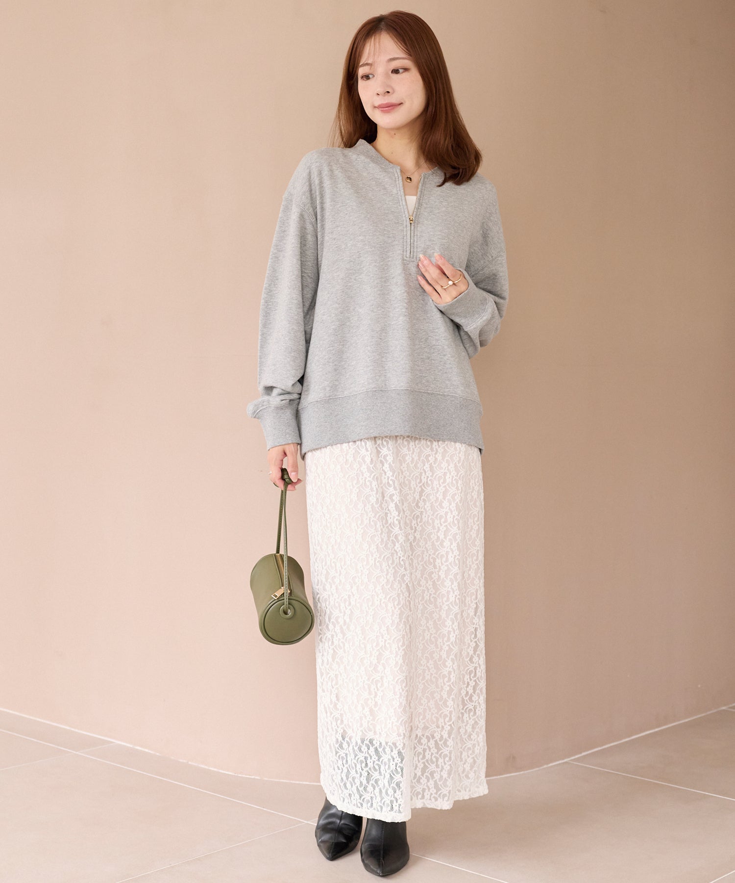 起毛レースナロースカート