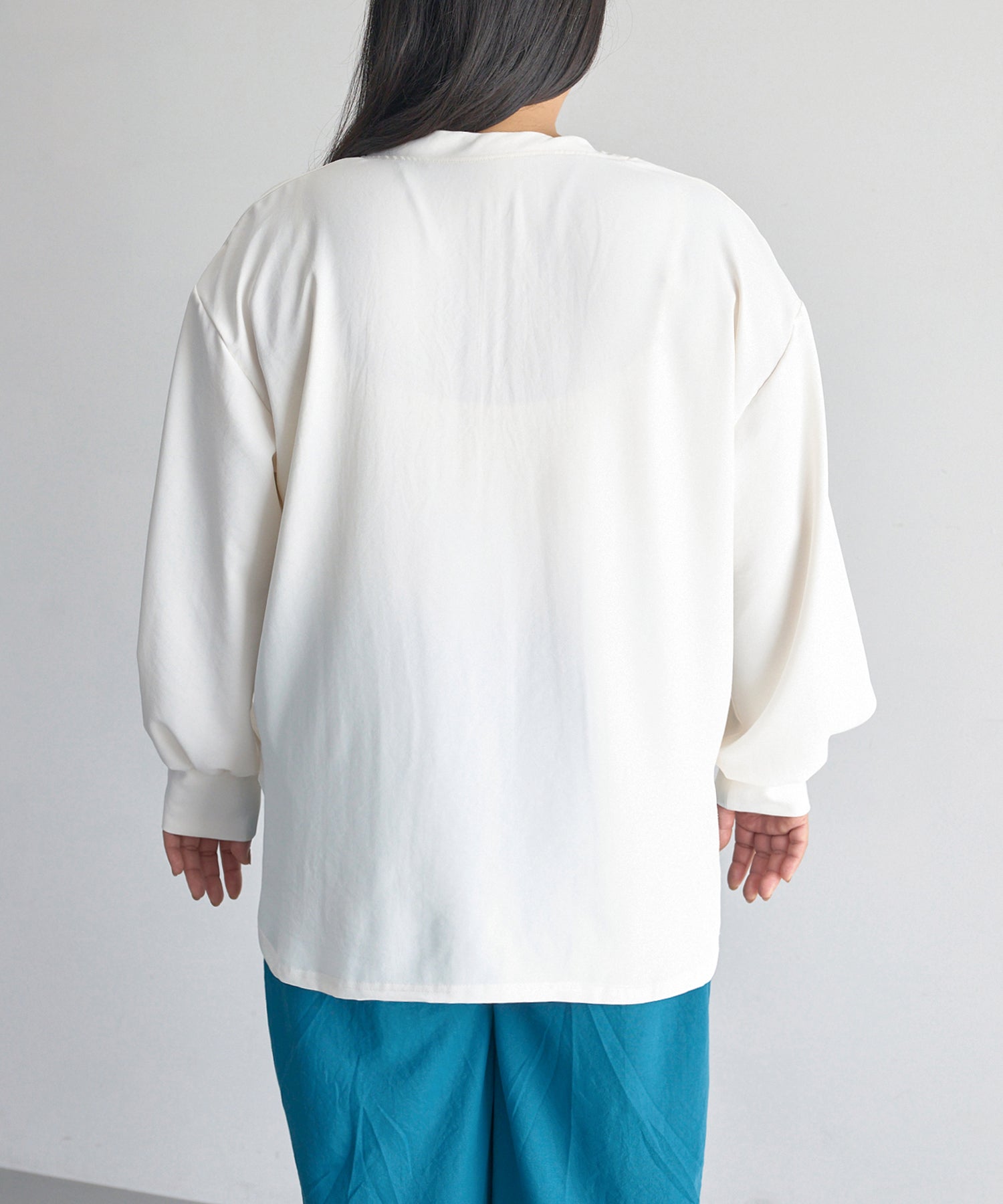 バック　model:161cm 着用サイズ:3L