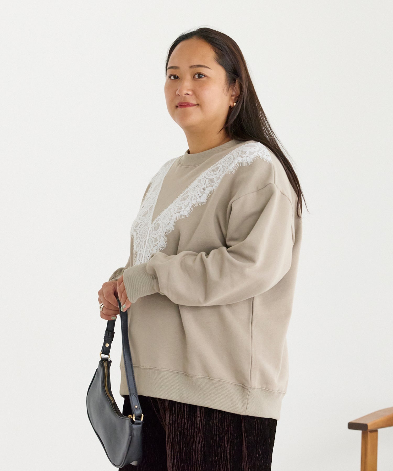 ベージュ　model:161cm 着用サイズ:3L