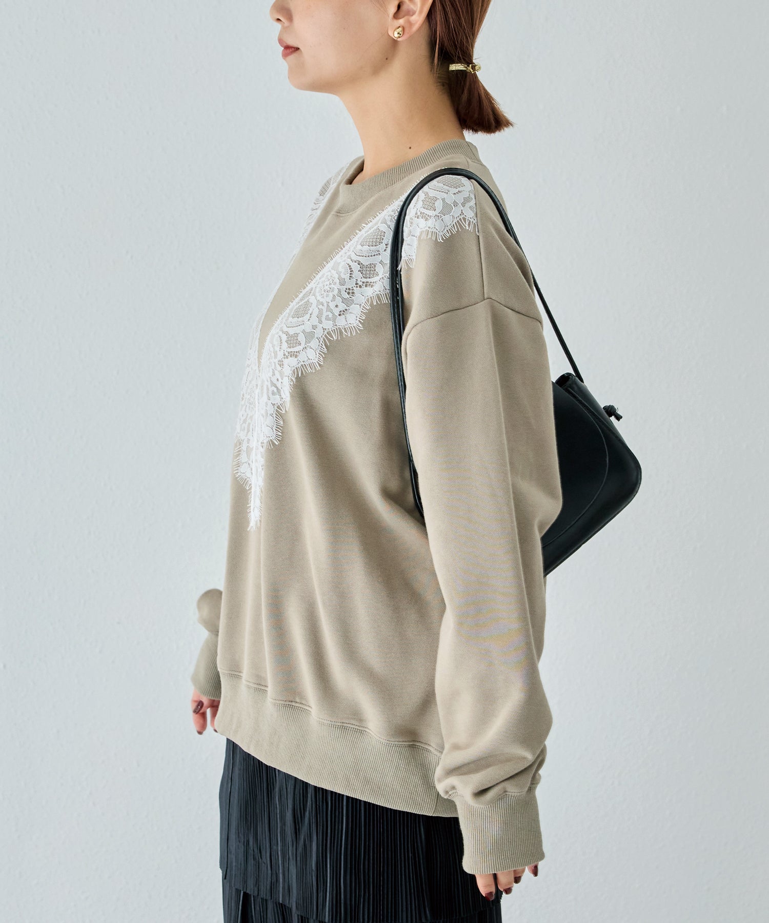 レース配色スウェットプルオーバー