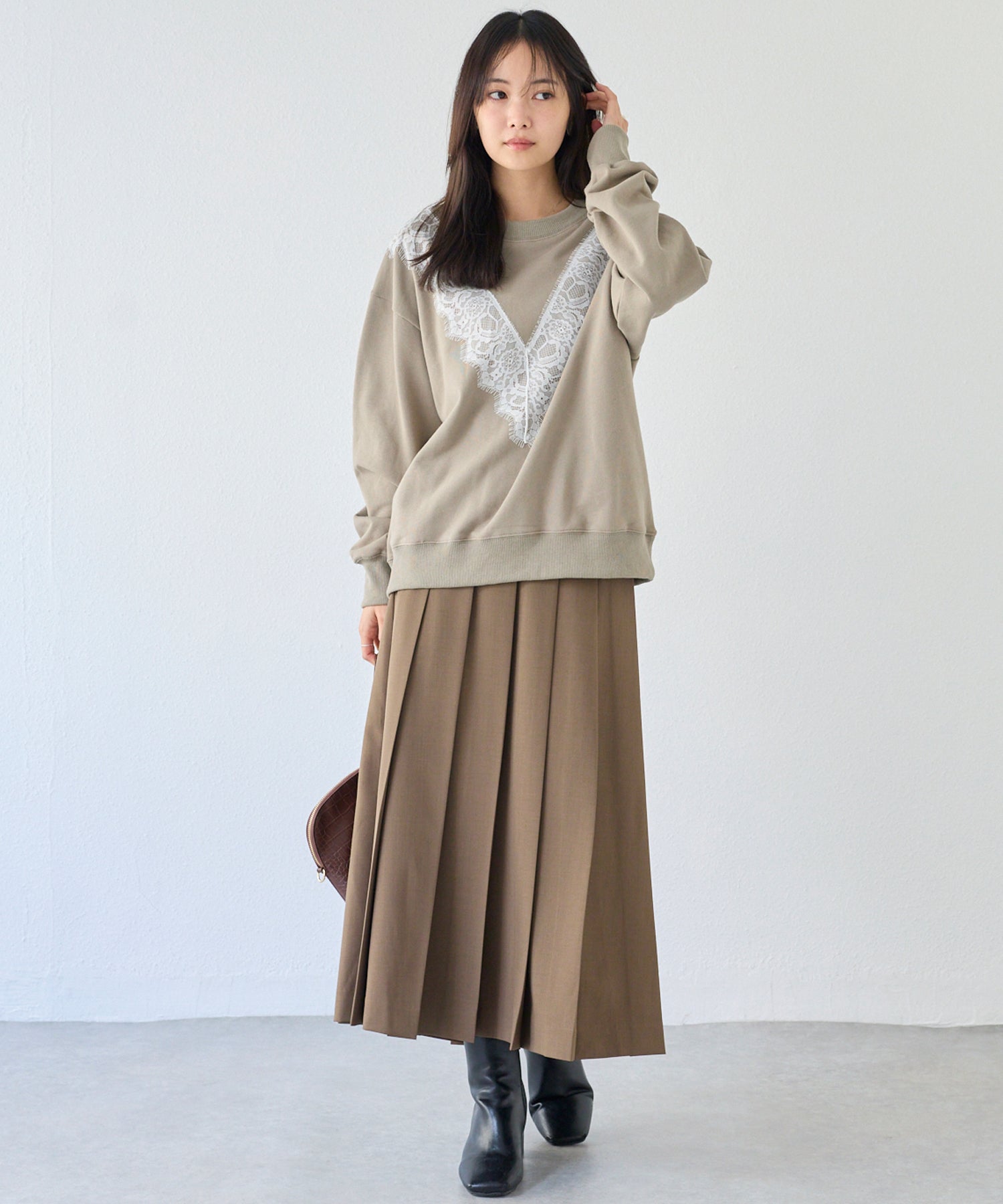 レース配色スウェットプルオーバー