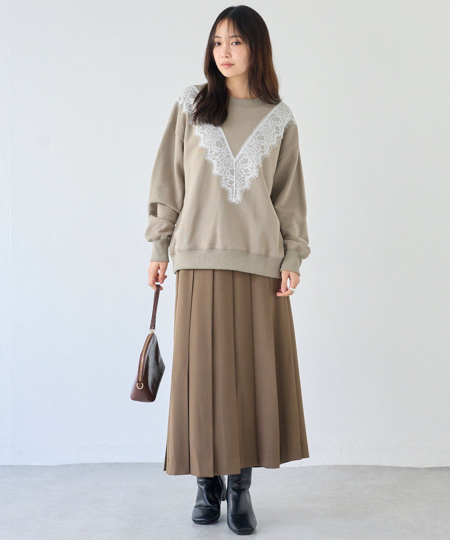 レース配色スウェットプルオーバー