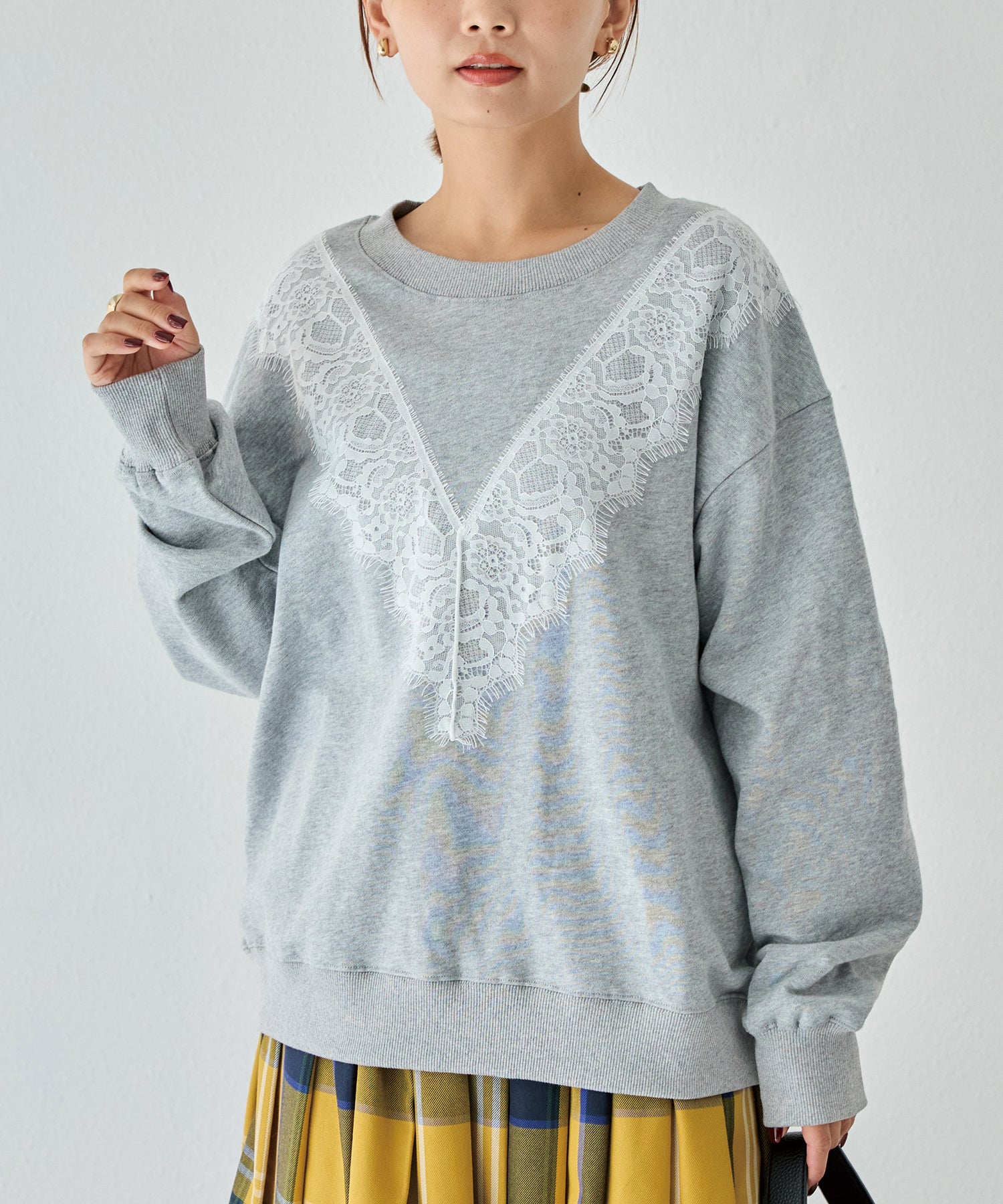 レース配色スウェットプルオーバー