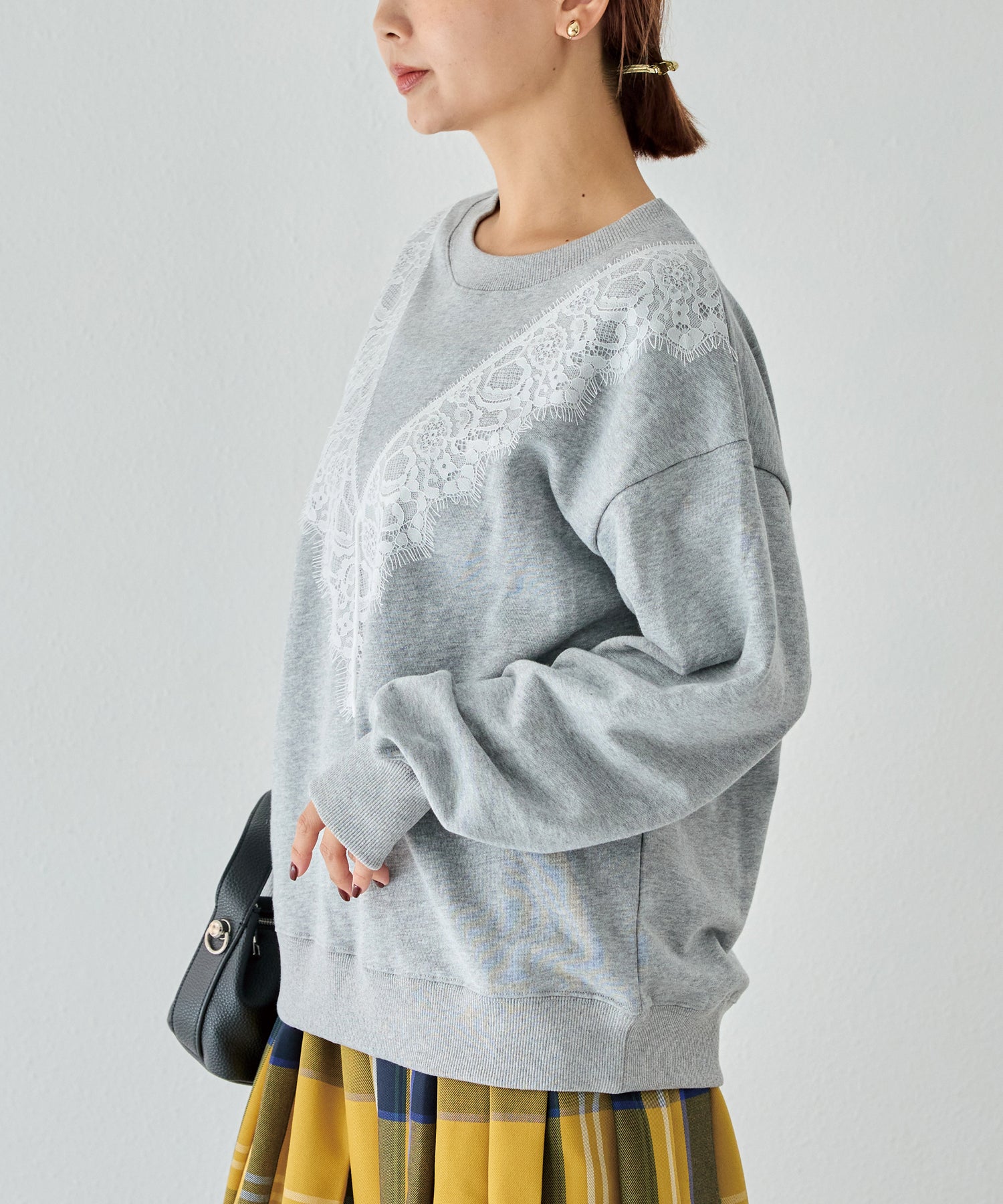 レース配色スウェットプルオーバー